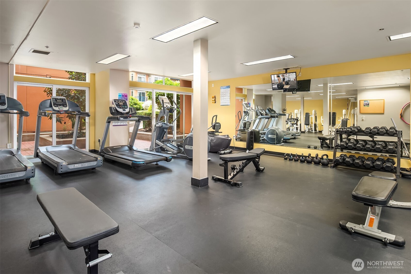 2414 1st Avenue Unit: 507