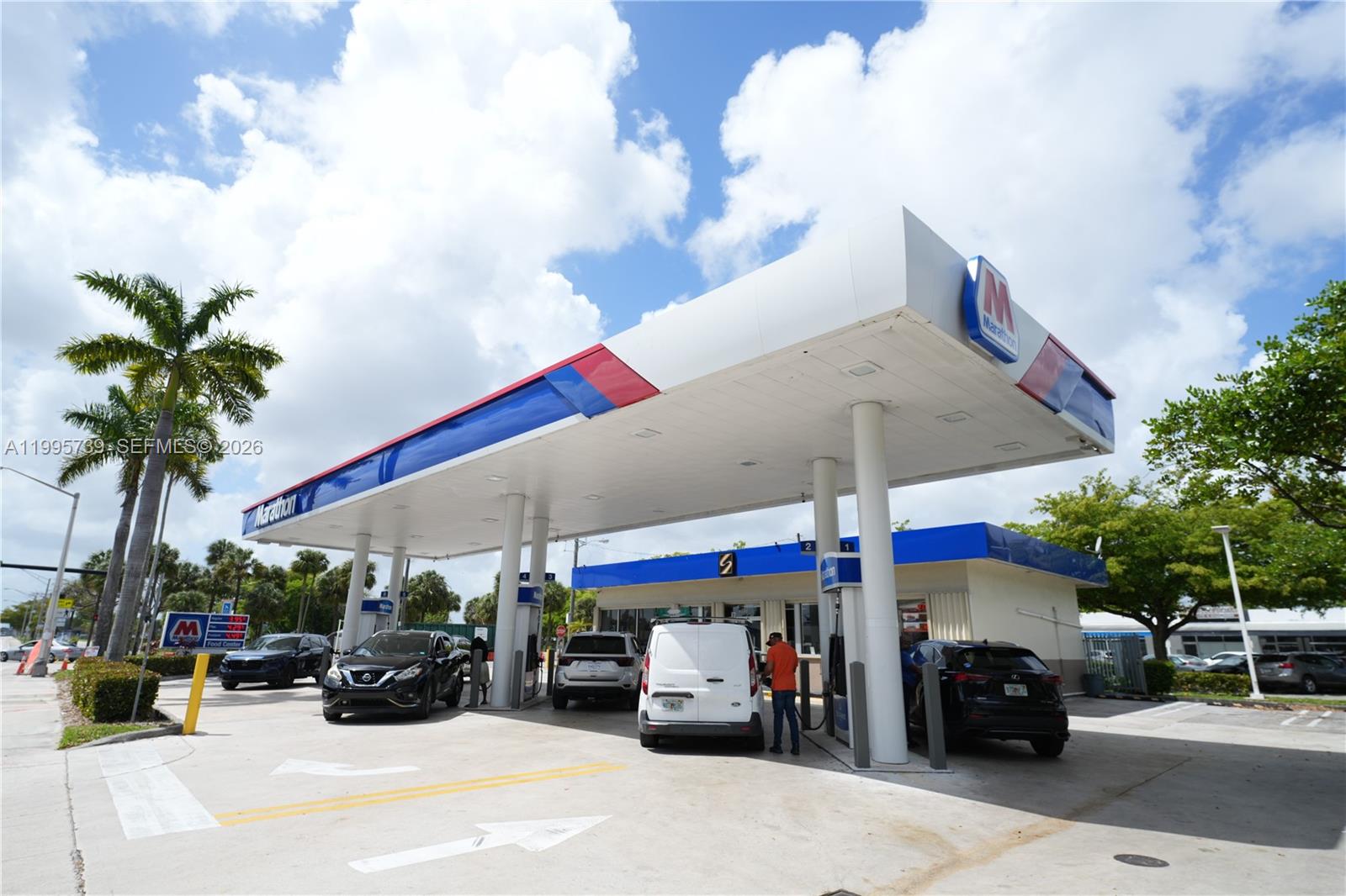 7193-7195 Pembroke Rd