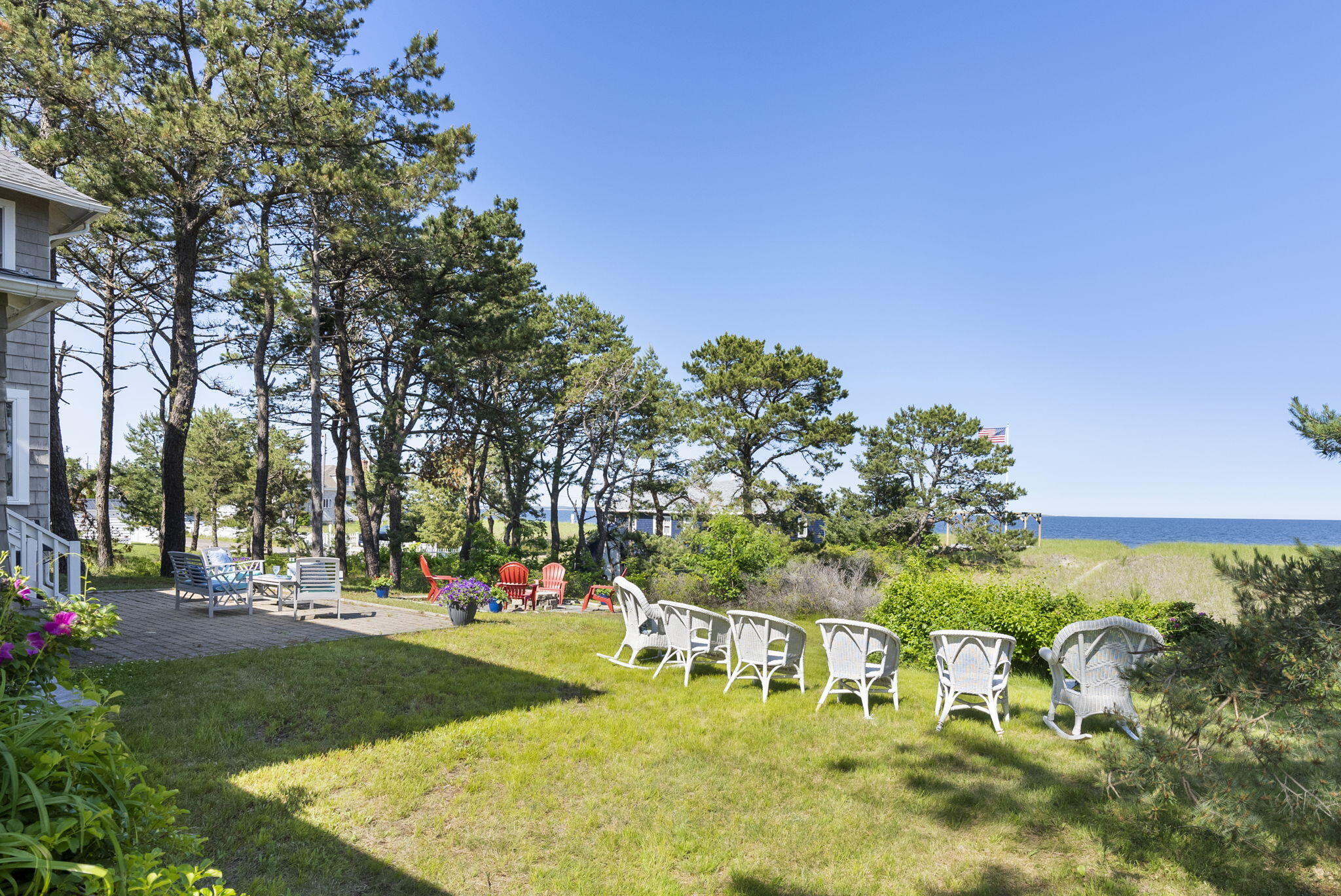 411 & 419 Seaside Avenue
