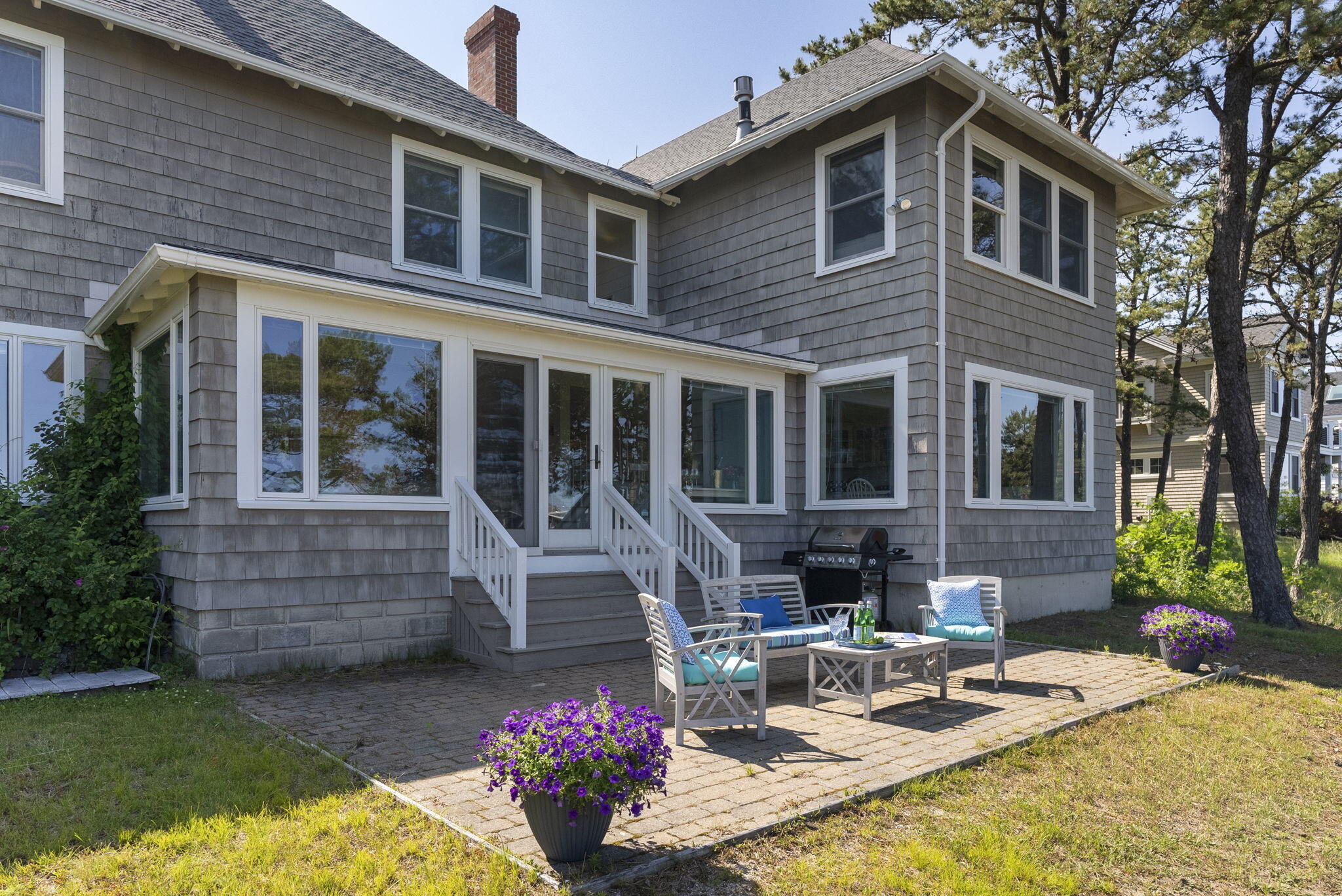 411 & 419 Seaside Avenue