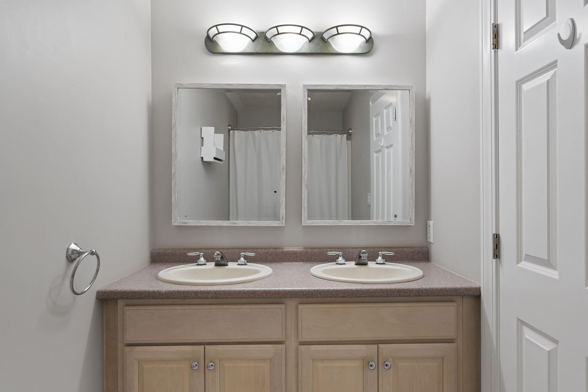 14 Kerryman Circle