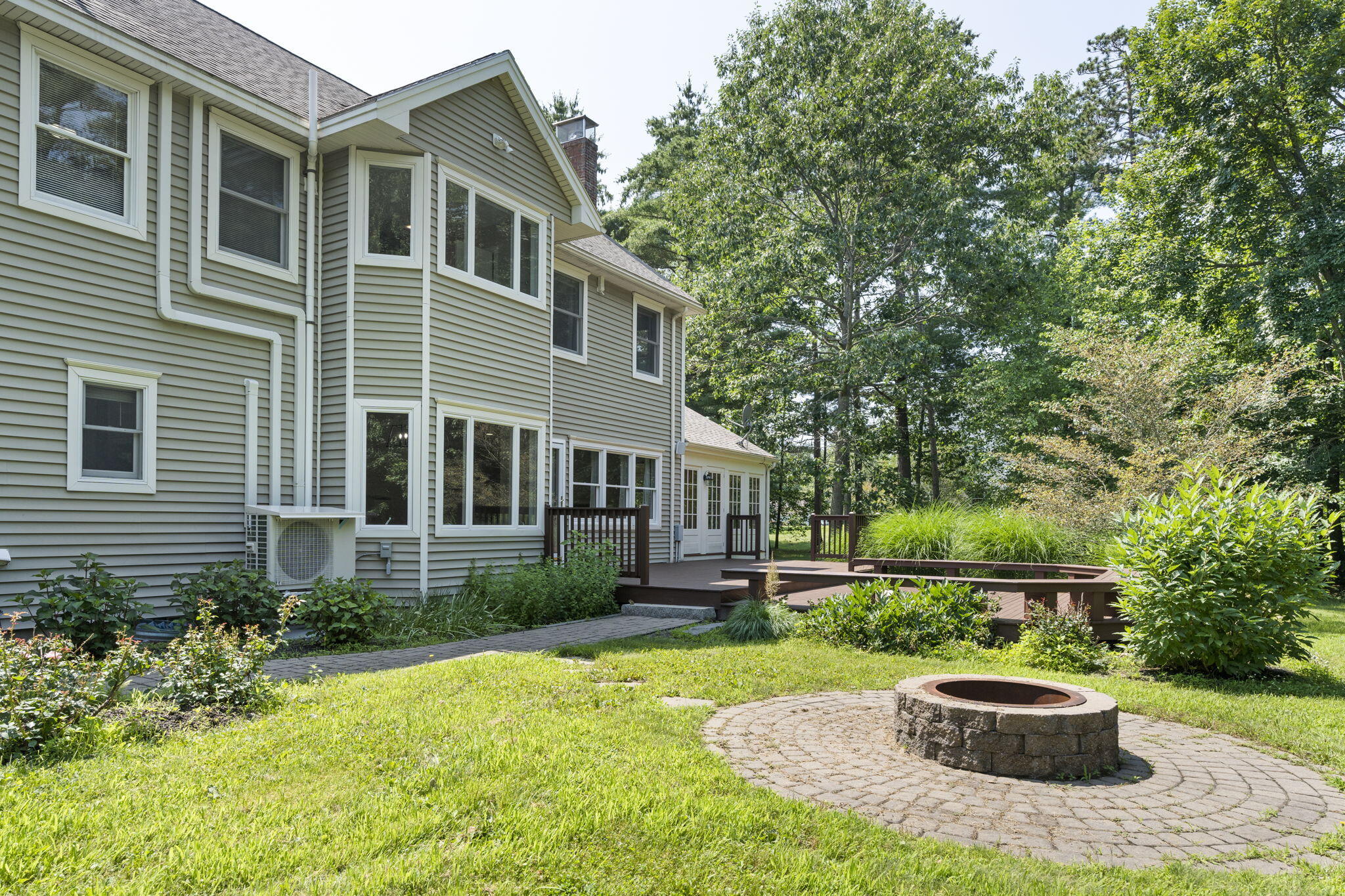 14 Kerryman Circle