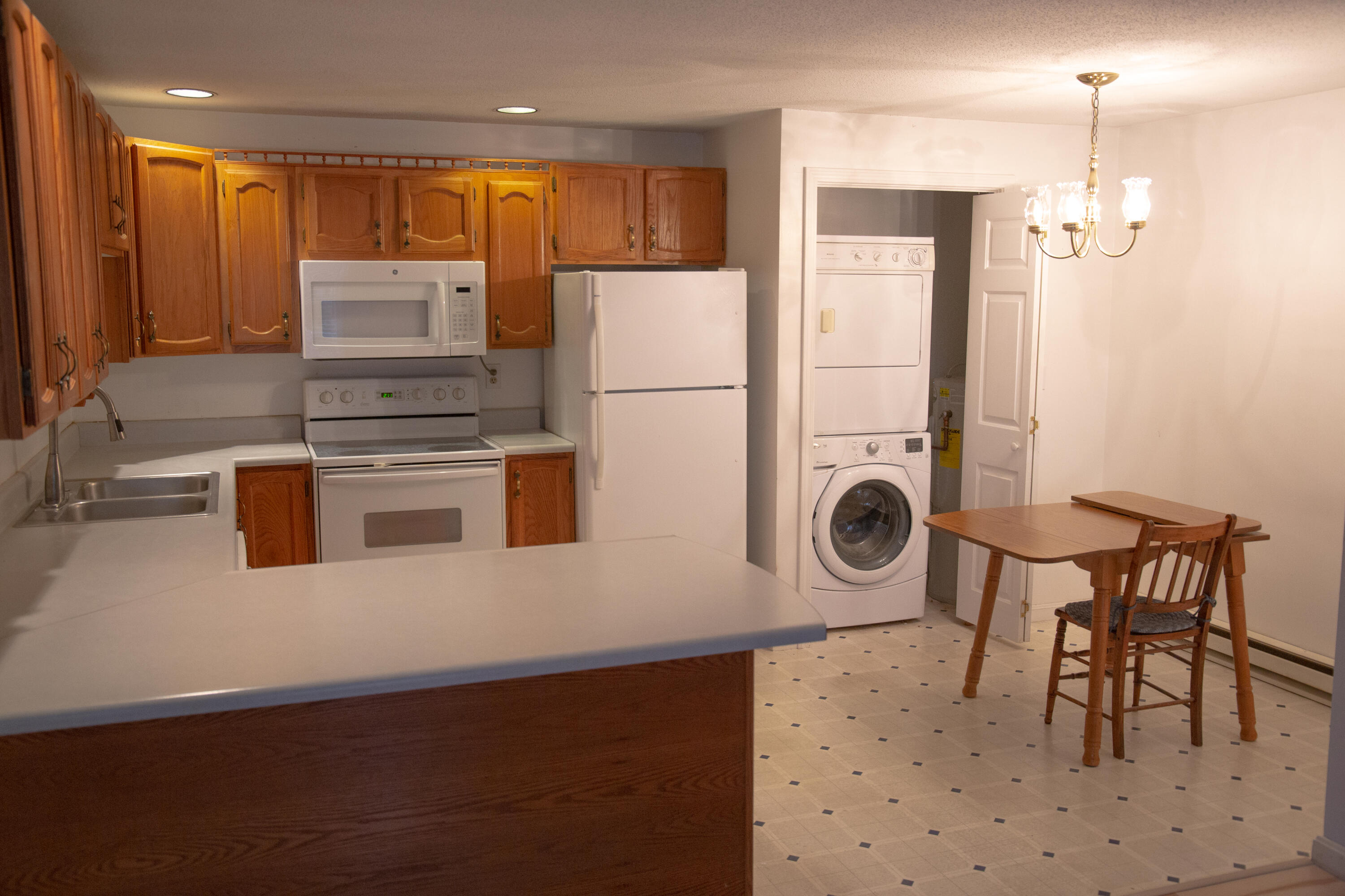 2 New Colony Drive, 13