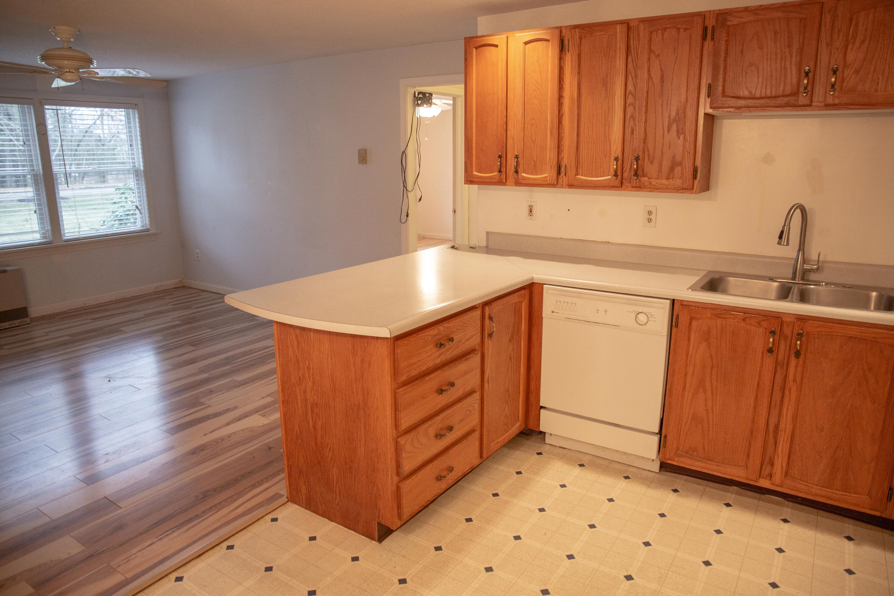 2 New Colony Drive, 13