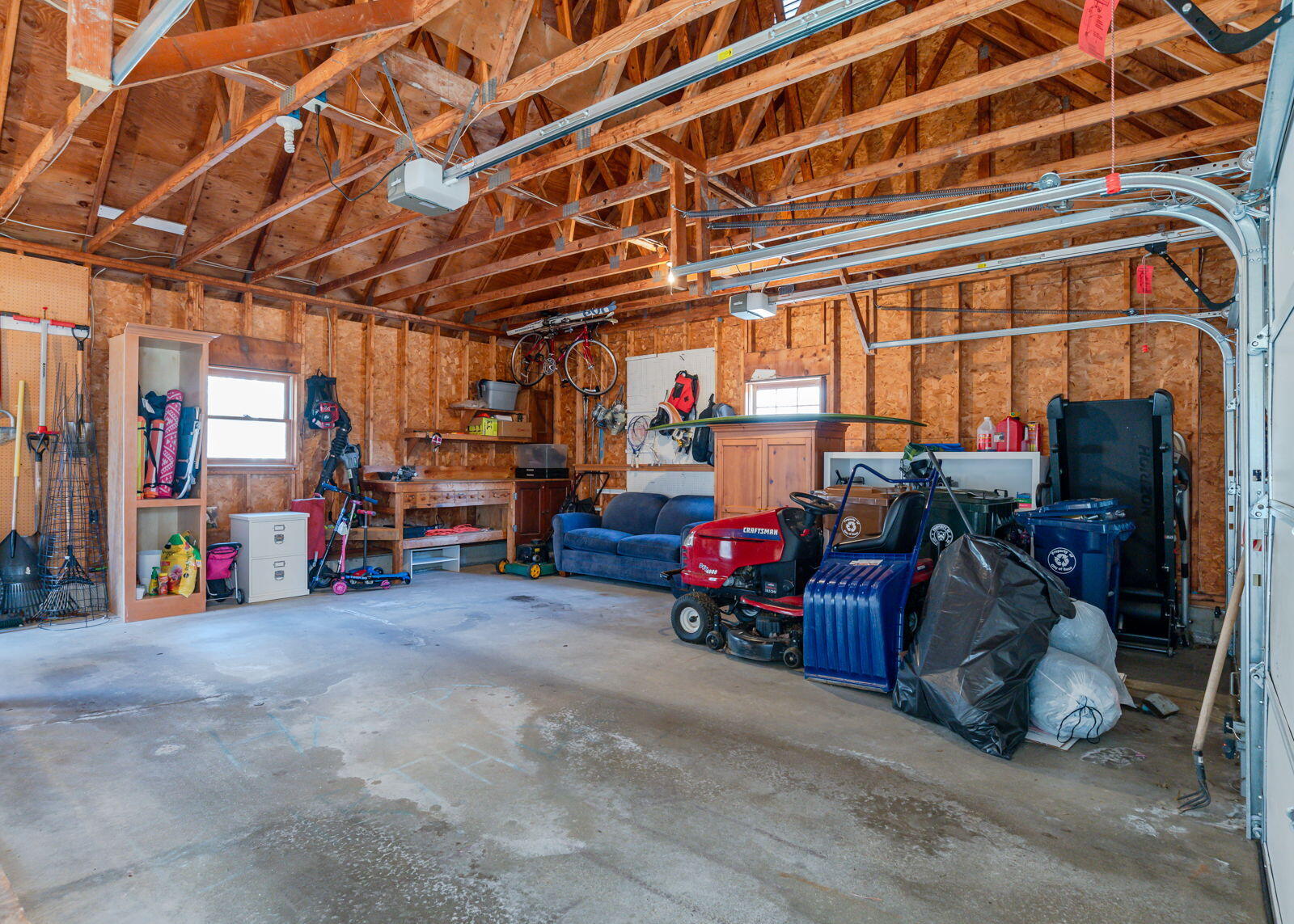 38 Woodman Avenue