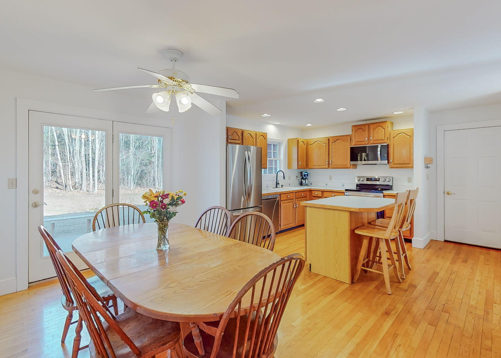 38 Woodman Avenue