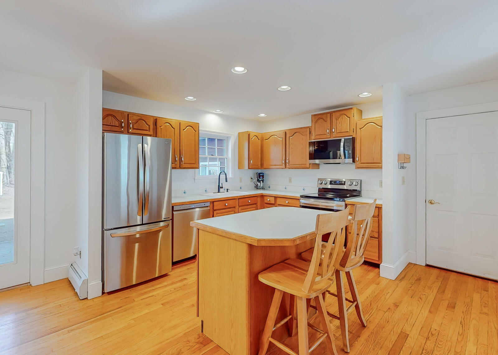 38 Woodman Avenue