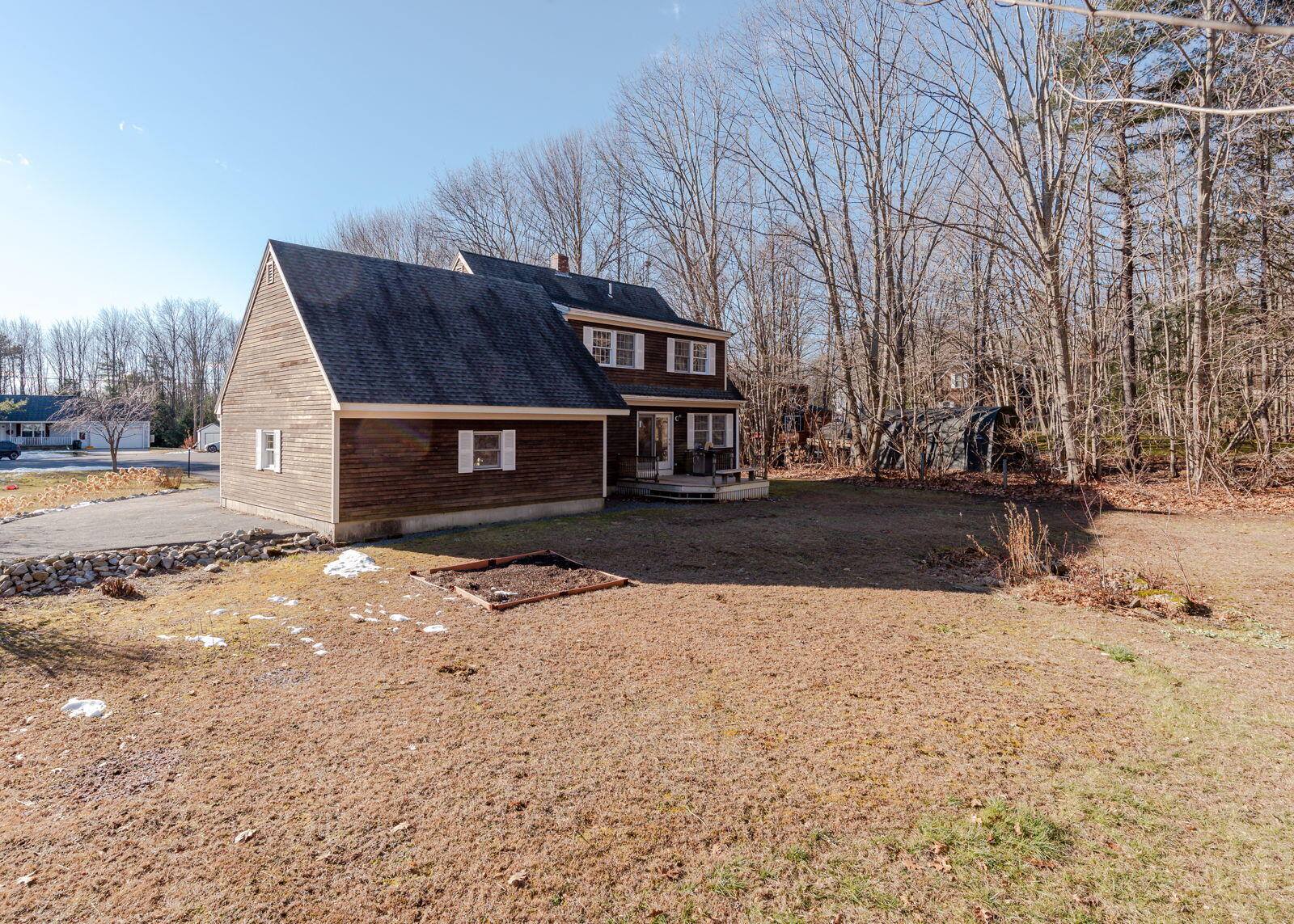 38 Woodman Avenue