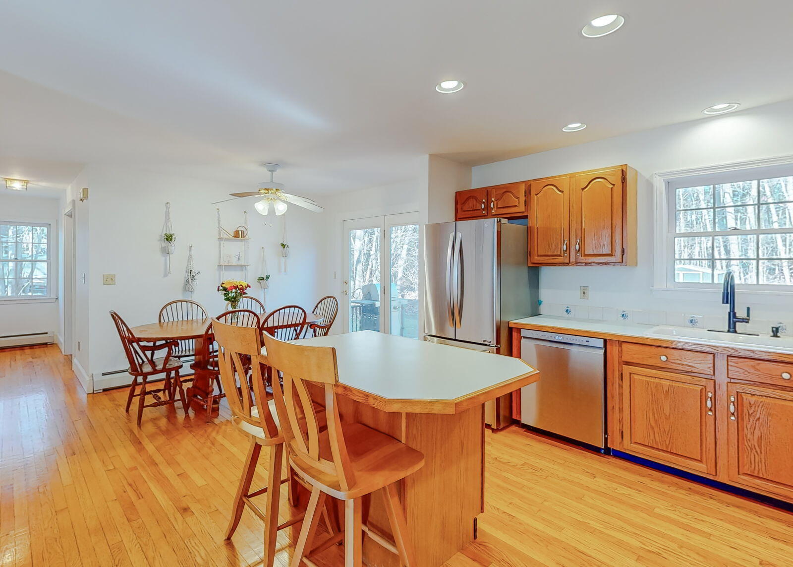 38 Woodman Avenue