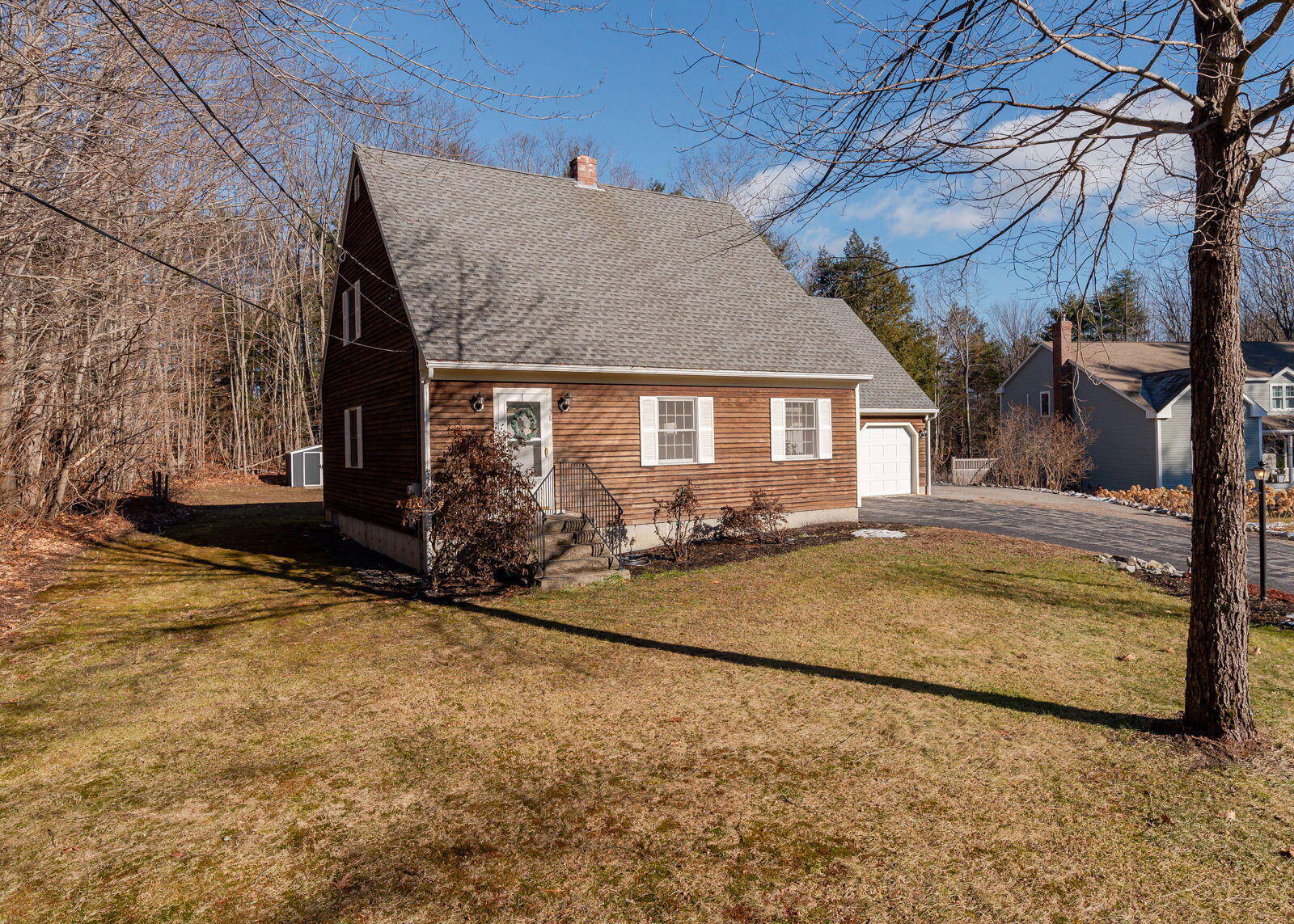 38 Woodman Avenue