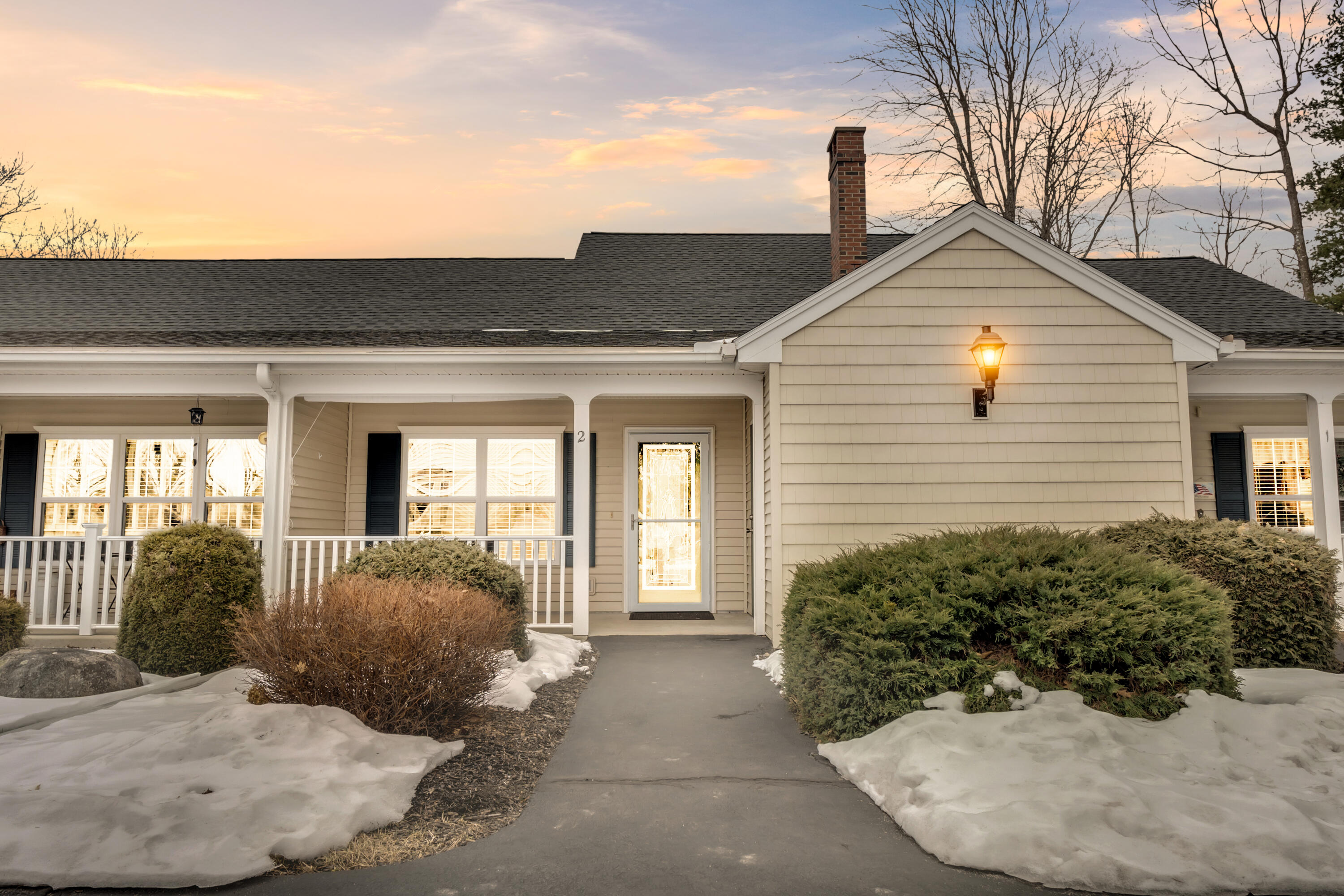 310 Hill Street, 2