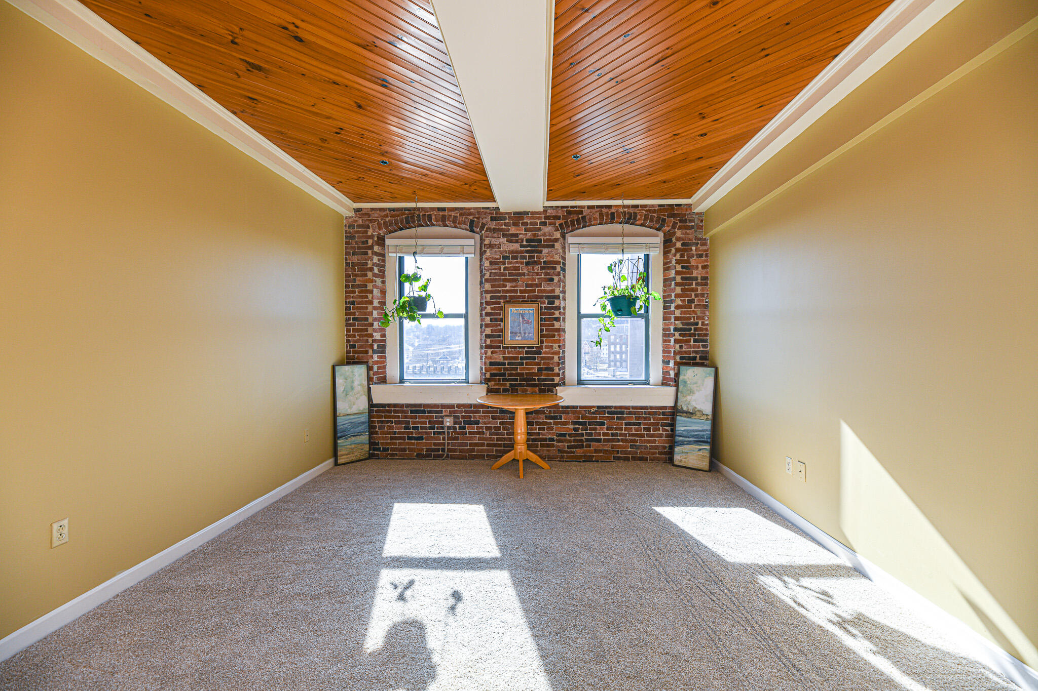 1 Island Terrace, 317