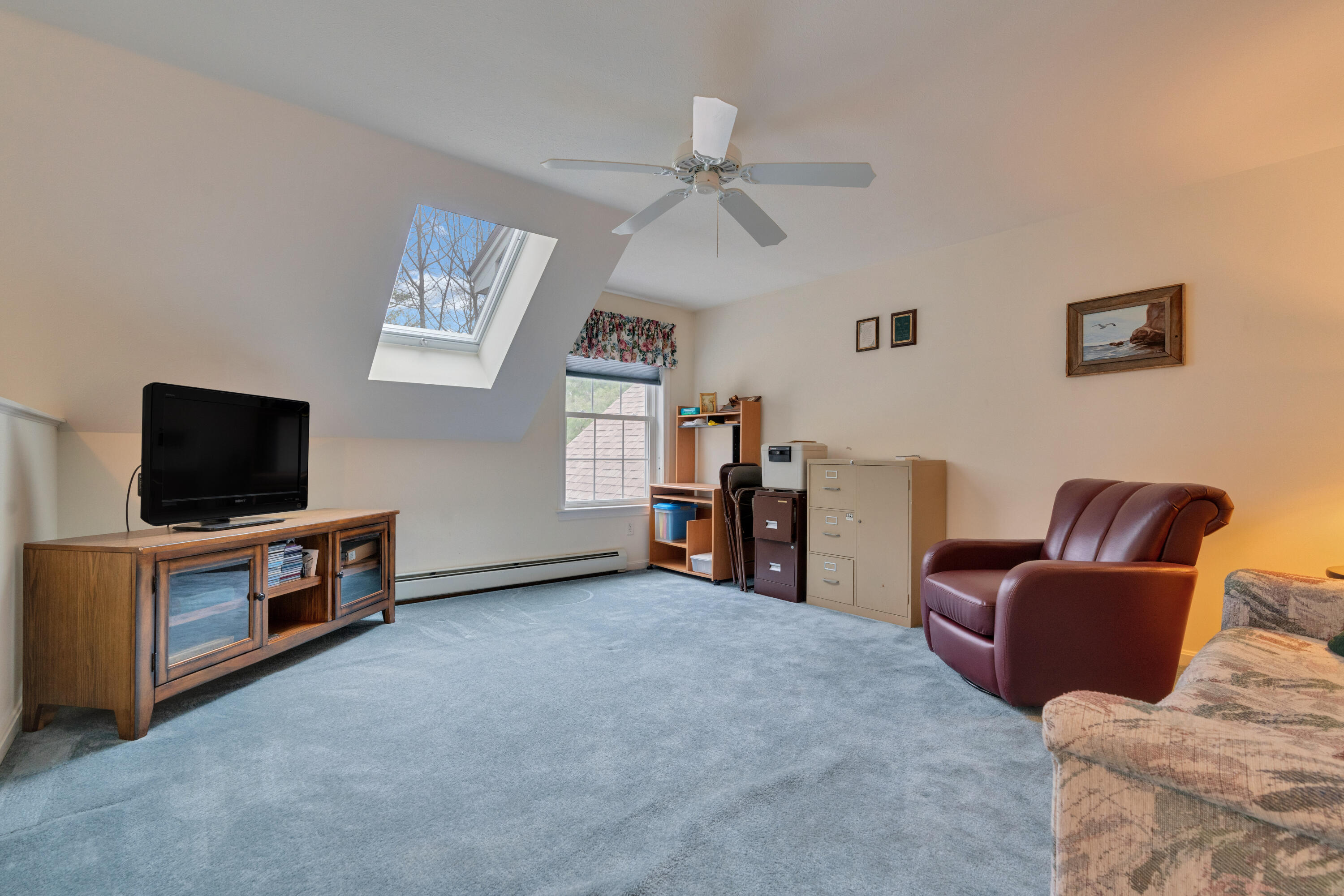 10 Sterling Drive, 10