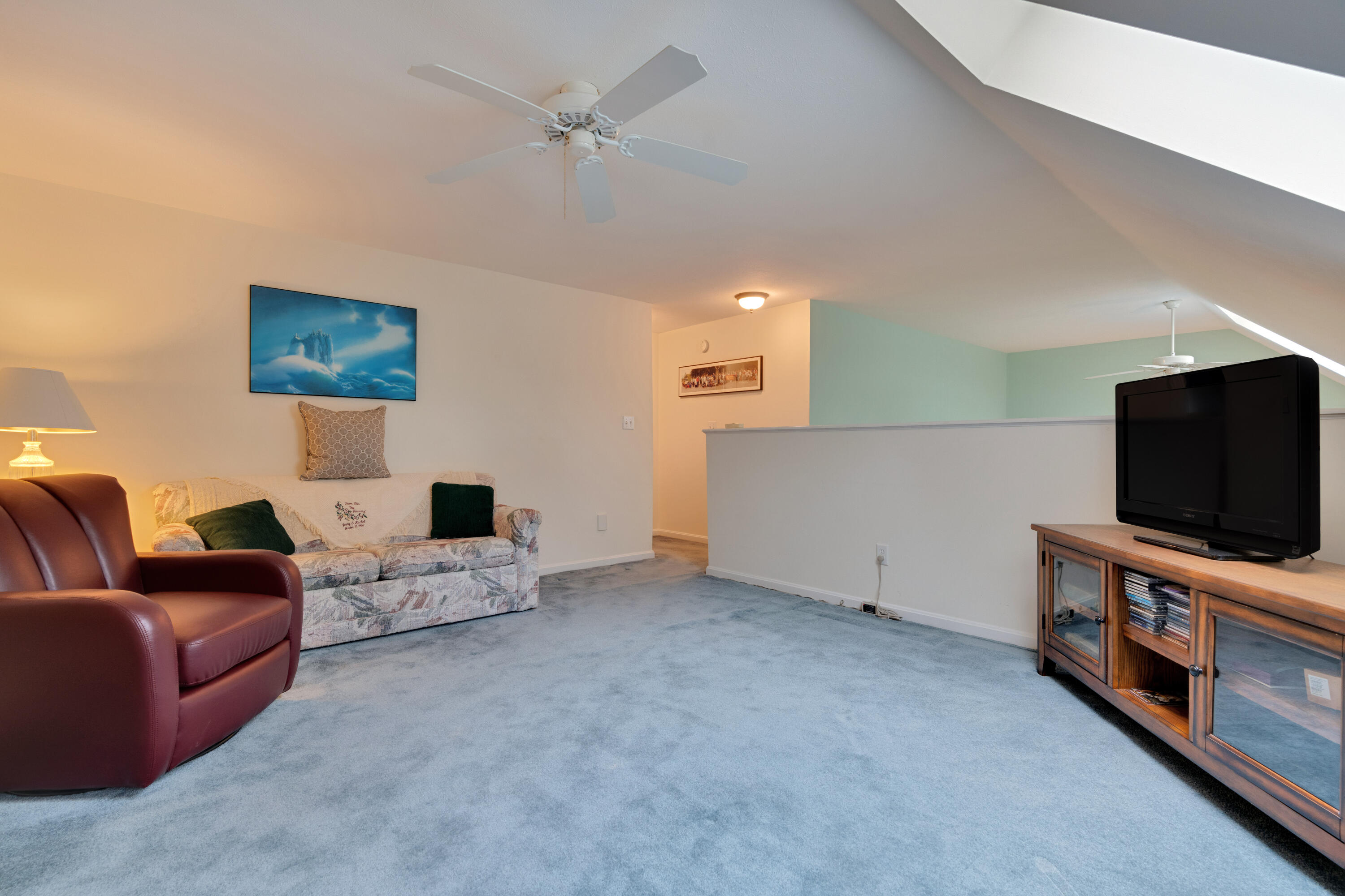 10 Sterling Drive, 10