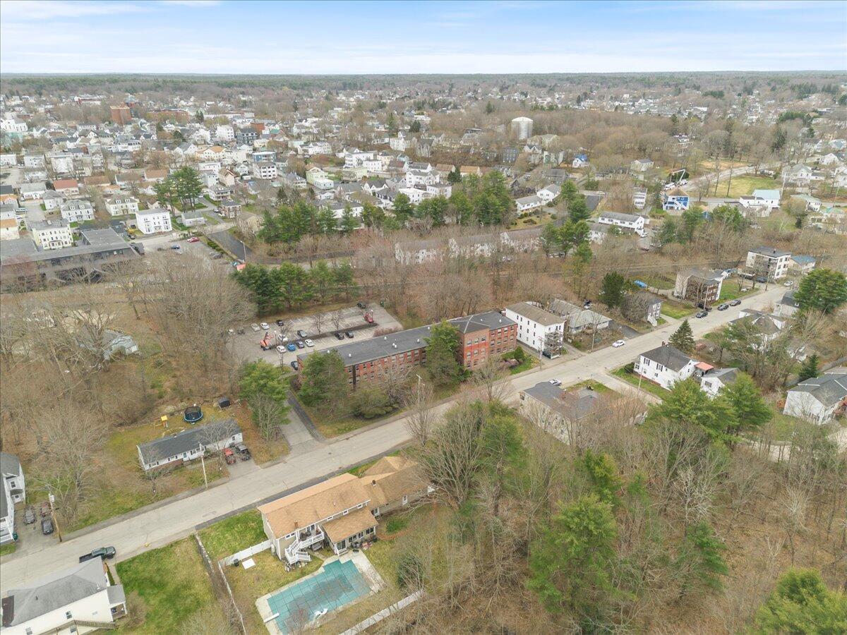 45 Western Avenue, 301