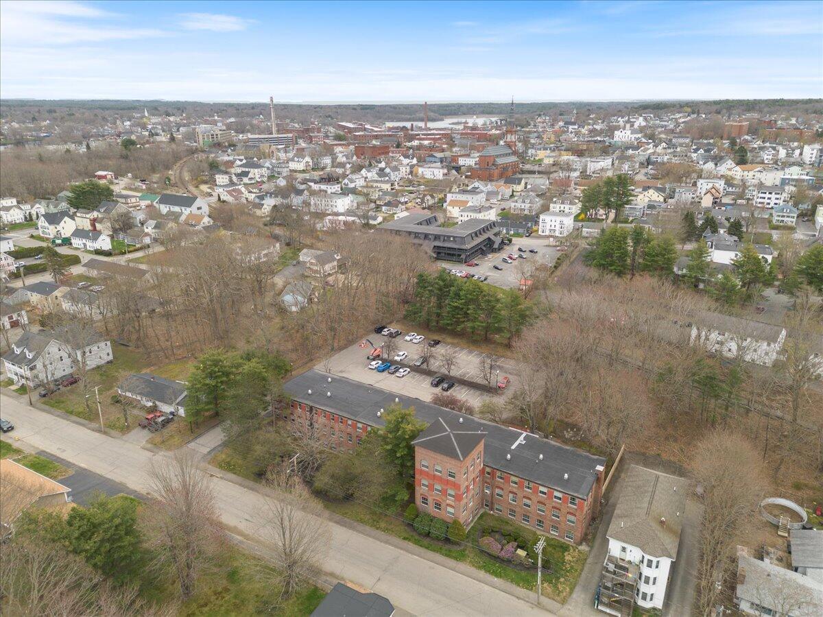 45 Western Avenue, 301