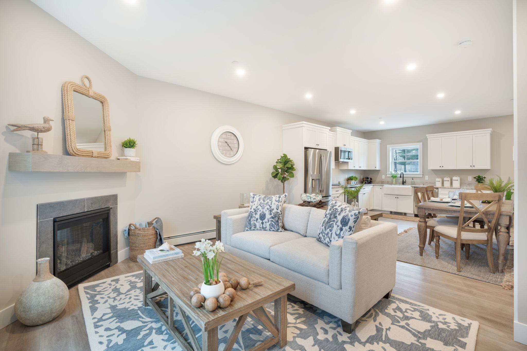 50 Ocean Park Road, 108