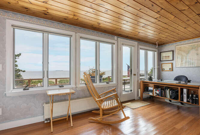 267 Seaside Avenue