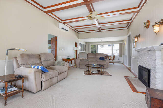 267 Seaside Avenue