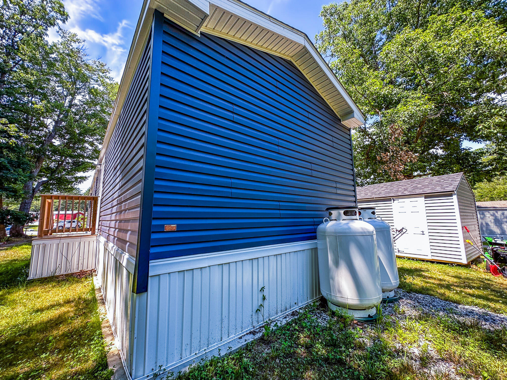 43 Lakewood Drive