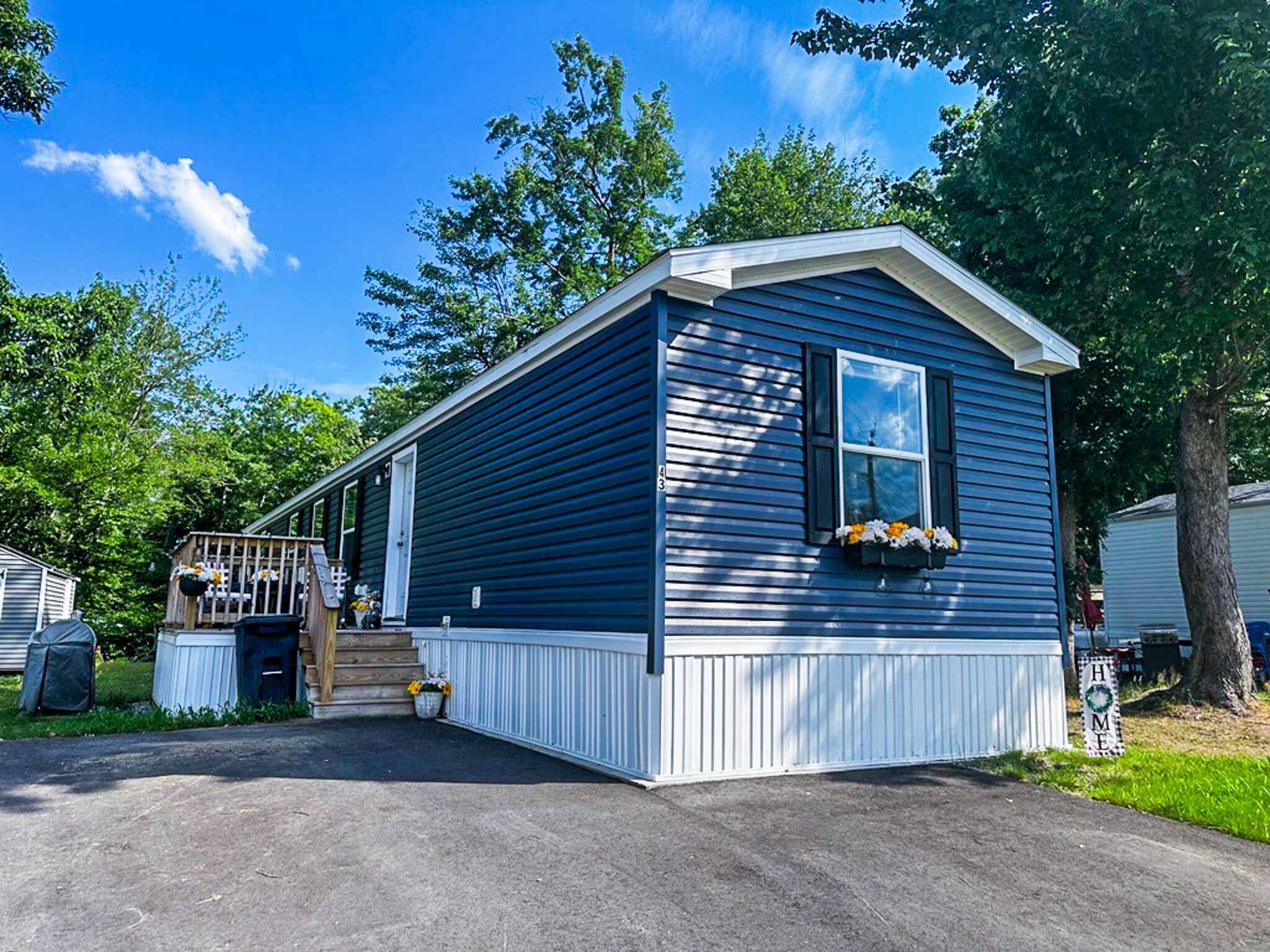 43 Lakewood Drive