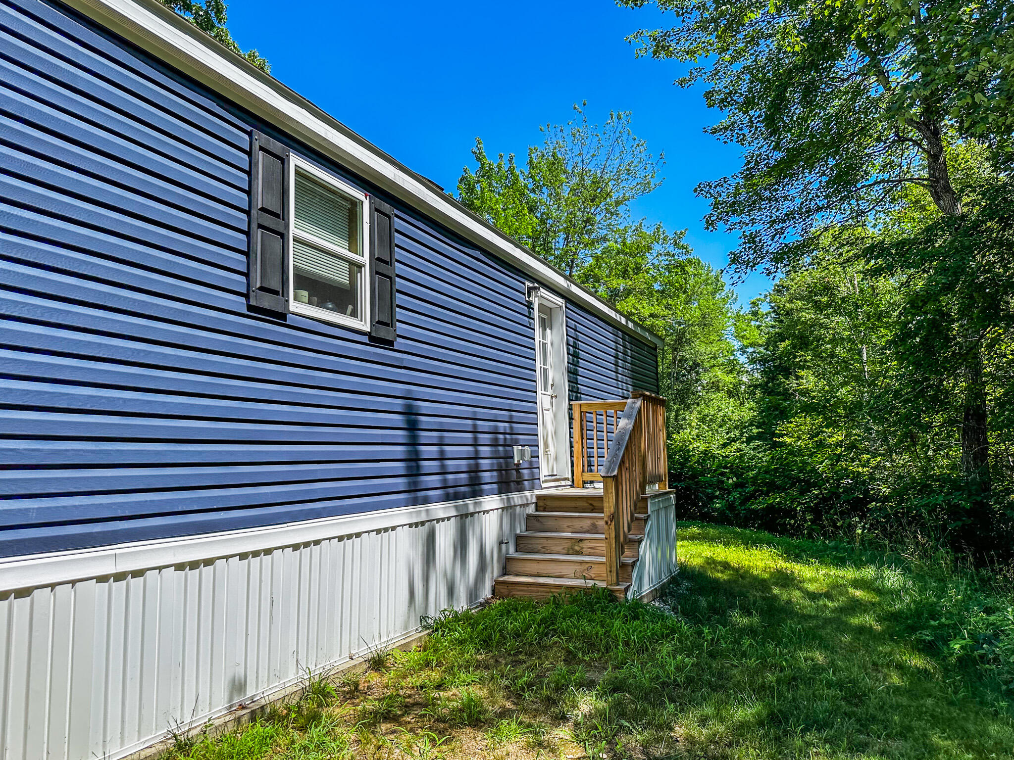 43 Lakewood Drive