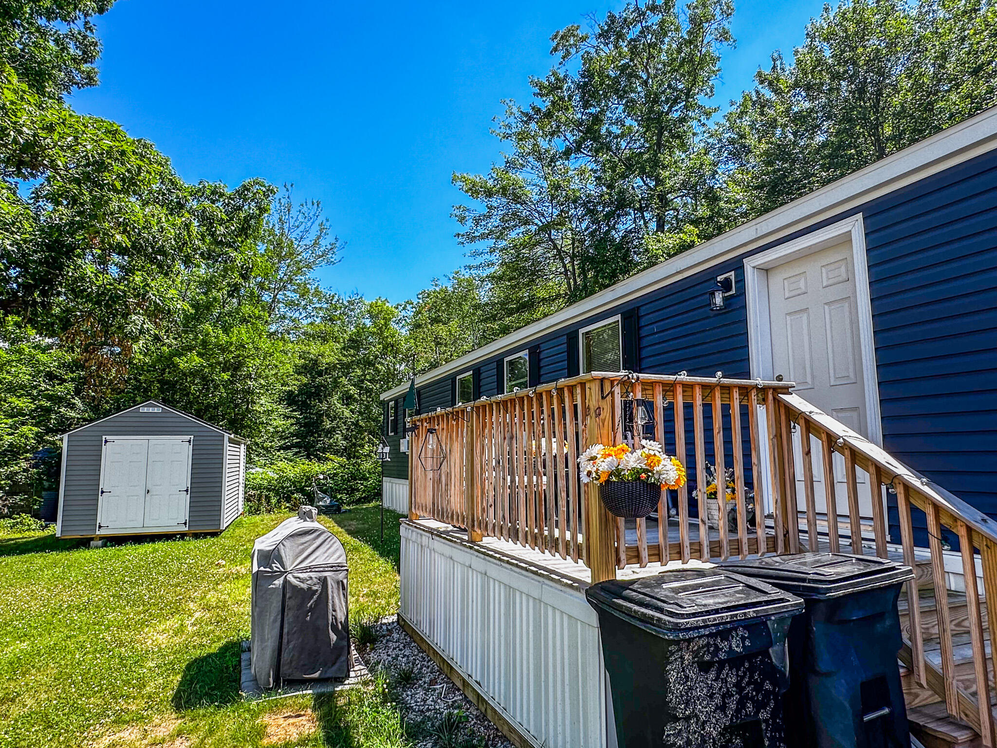 43 Lakewood Drive
