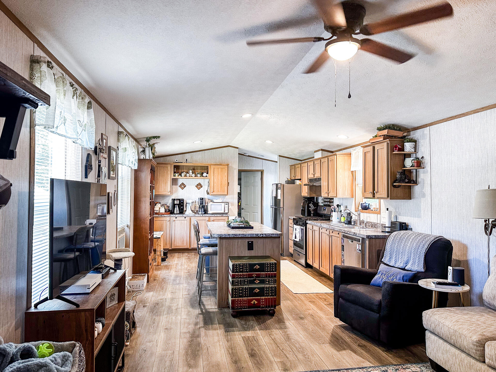 43 Lakewood Drive