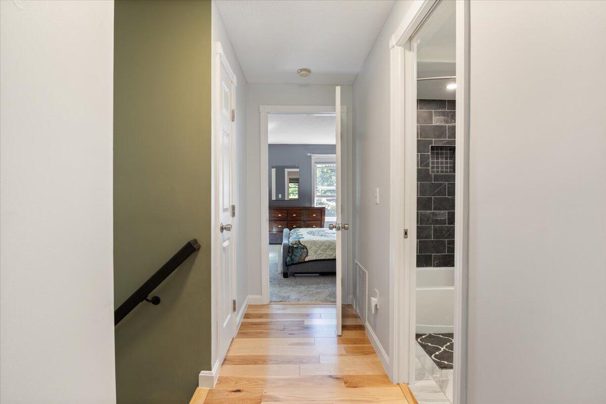 8 Park Street, 4