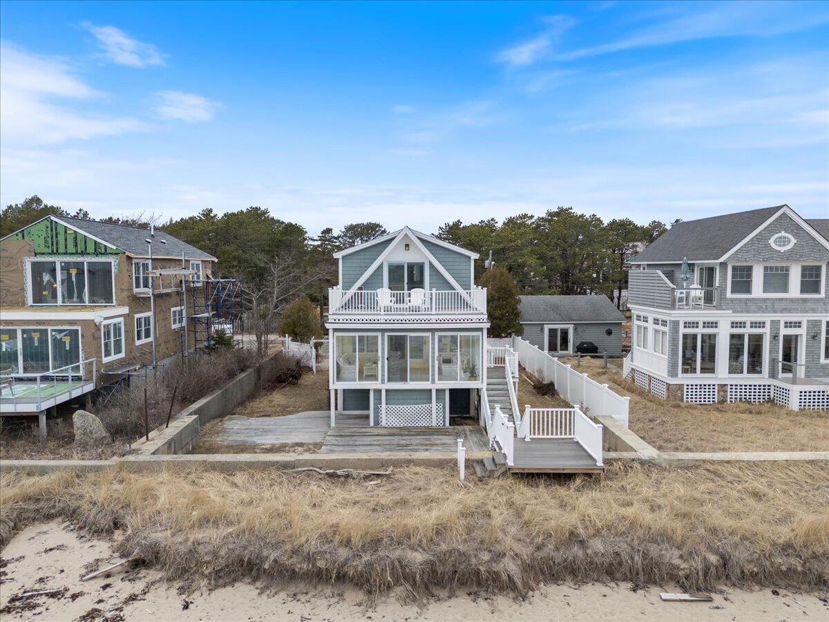 25 Oceanside Drive