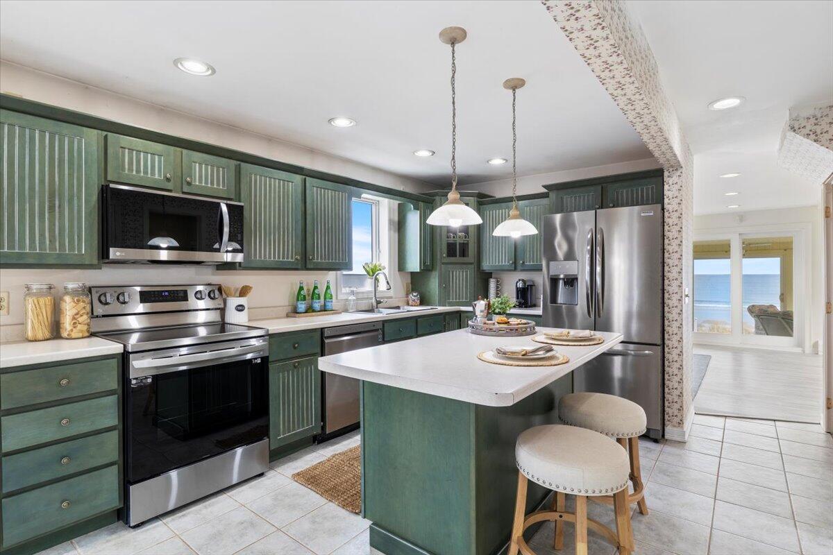 25 Oceanside Drive