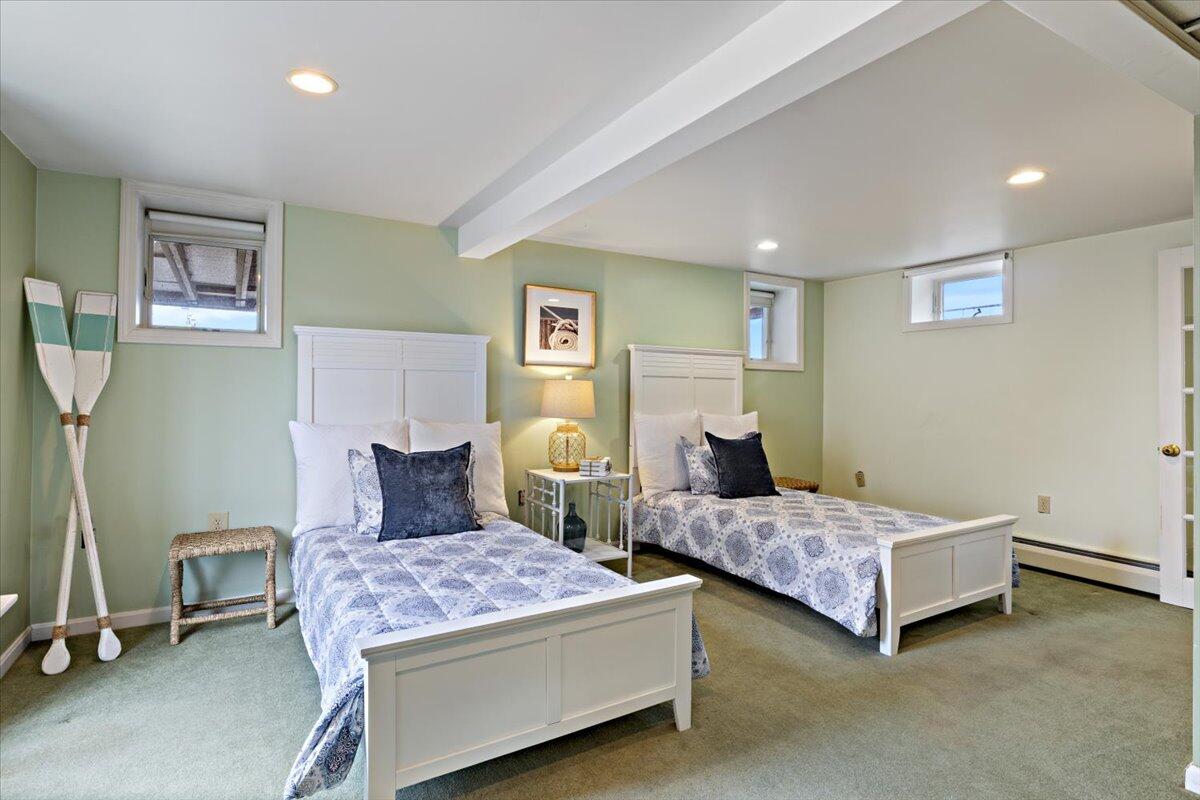 25 Oceanside Drive