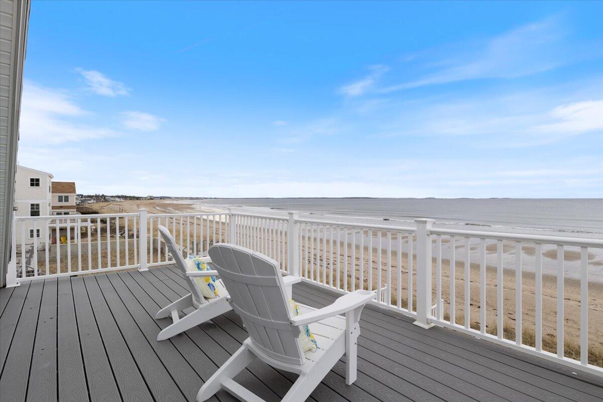 25 Oceanside Drive