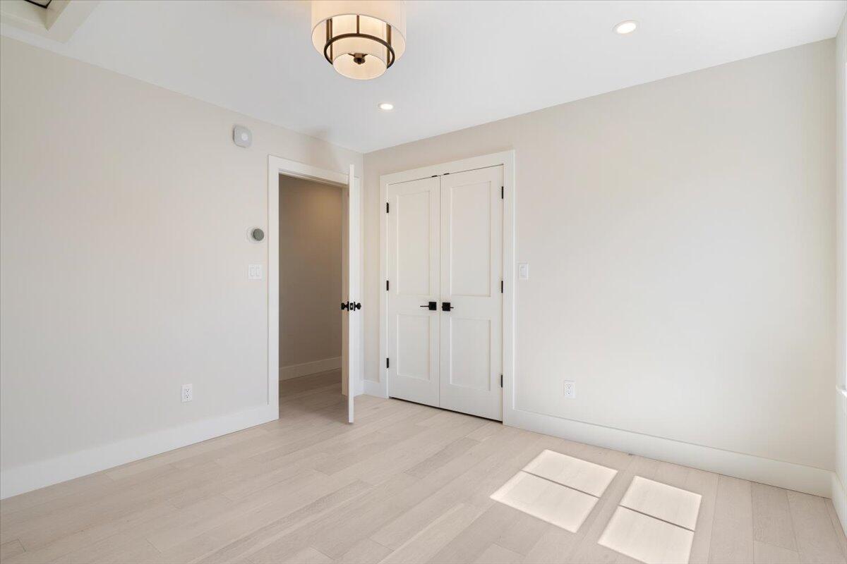 9 Marsh Bend Drive