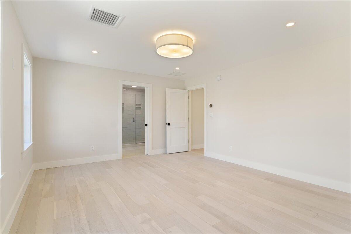 9 Marsh Bend Drive