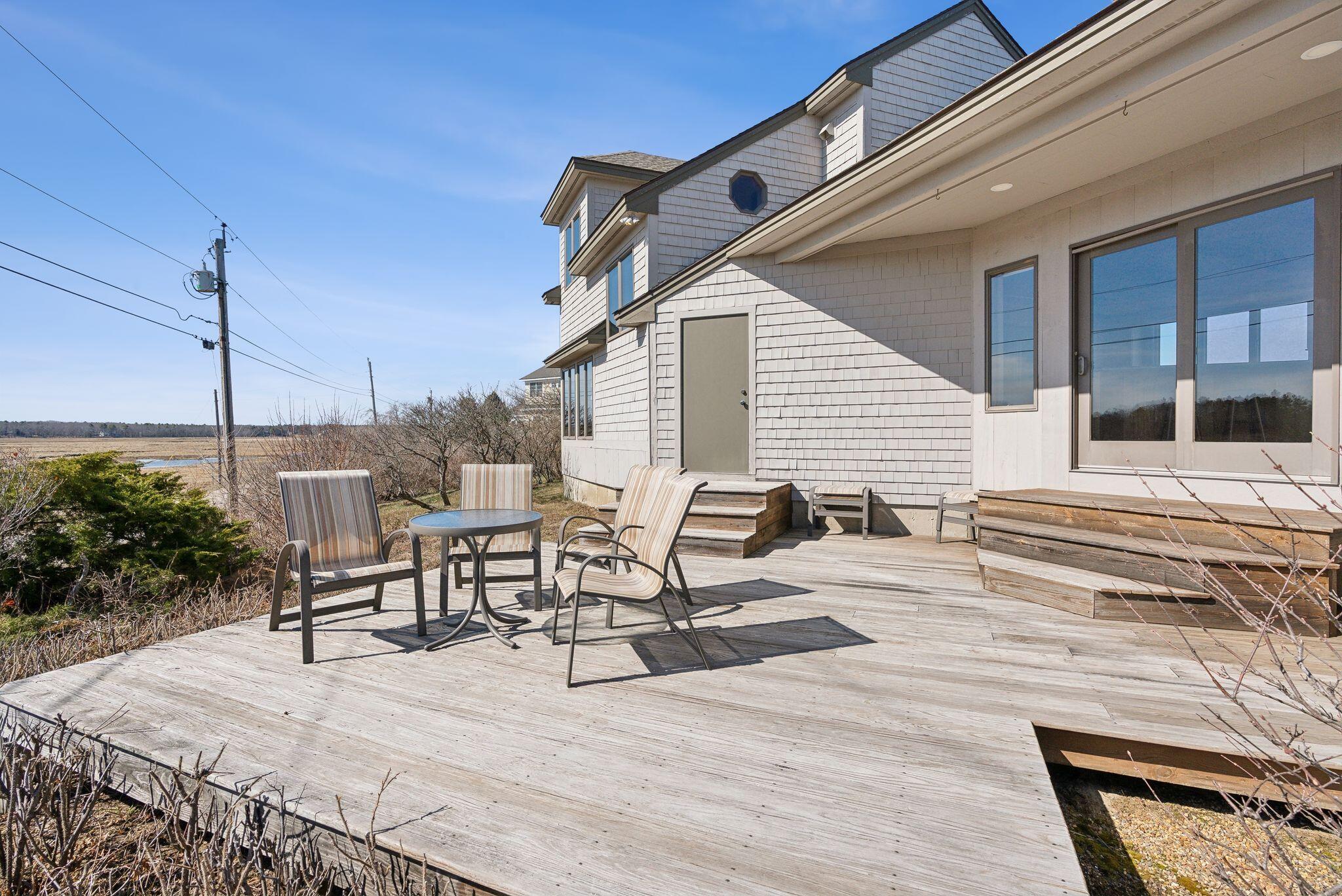 111 Marshall Point Road