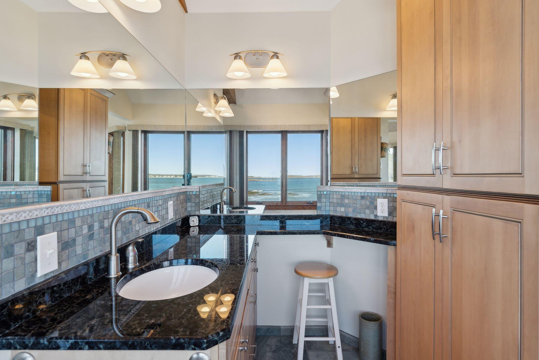 111 Marshall Point Road