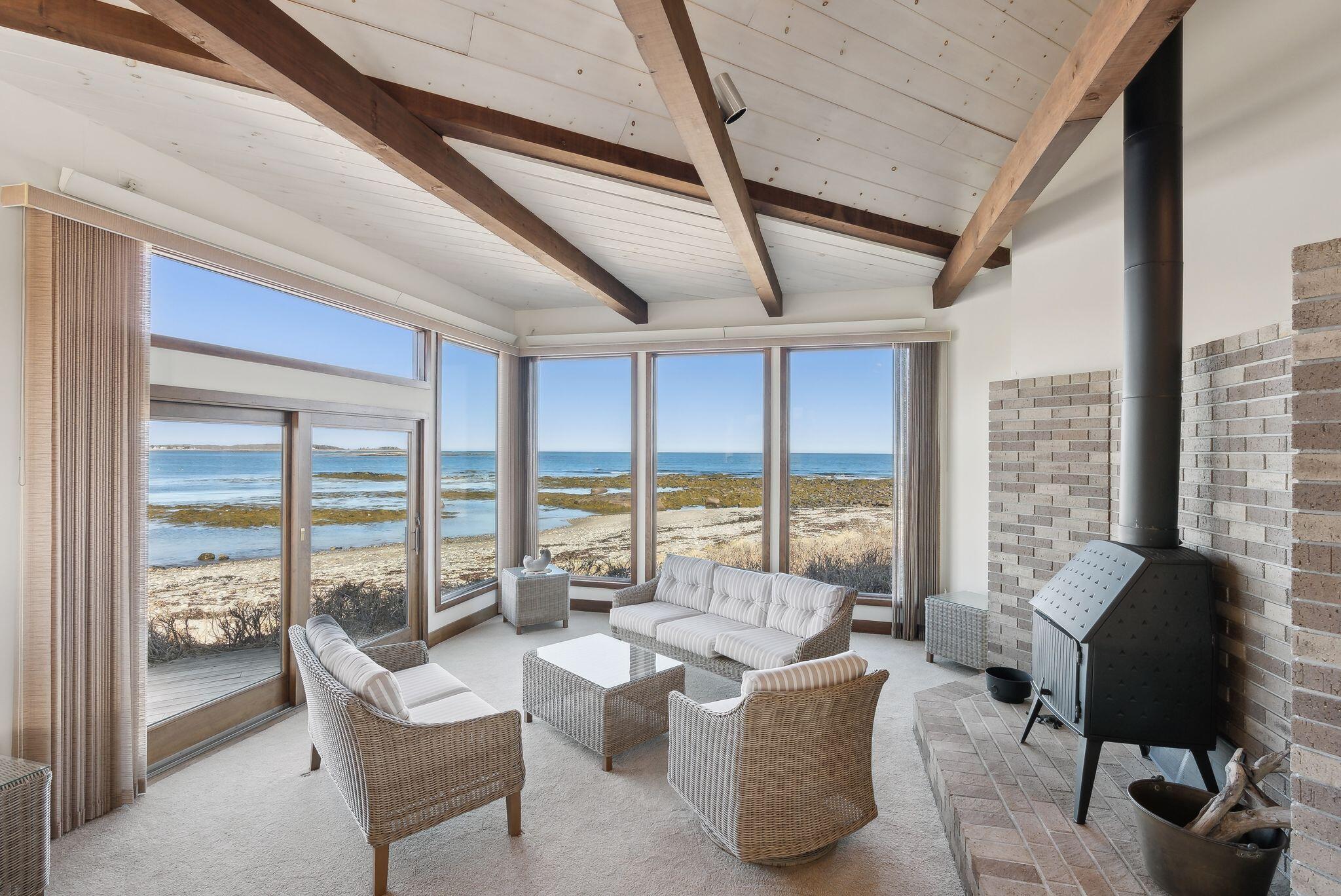 111 Marshall Point Road