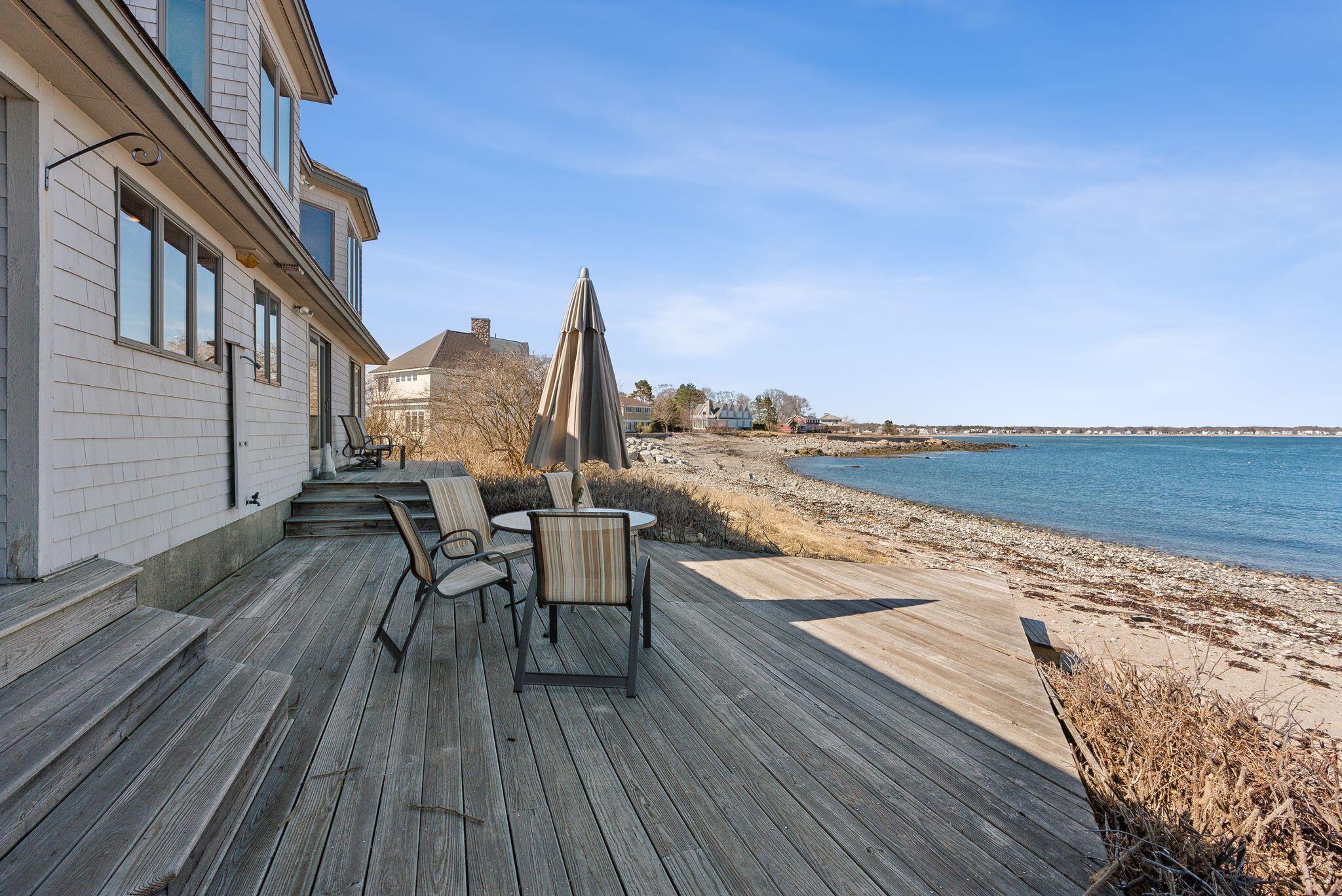 111 Marshall Point Road