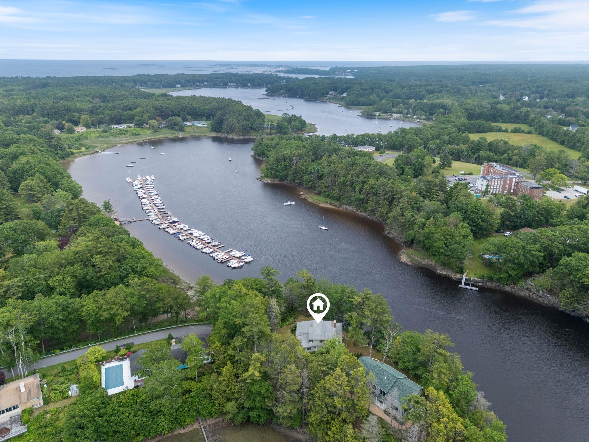 21 Glenhaven Circle W