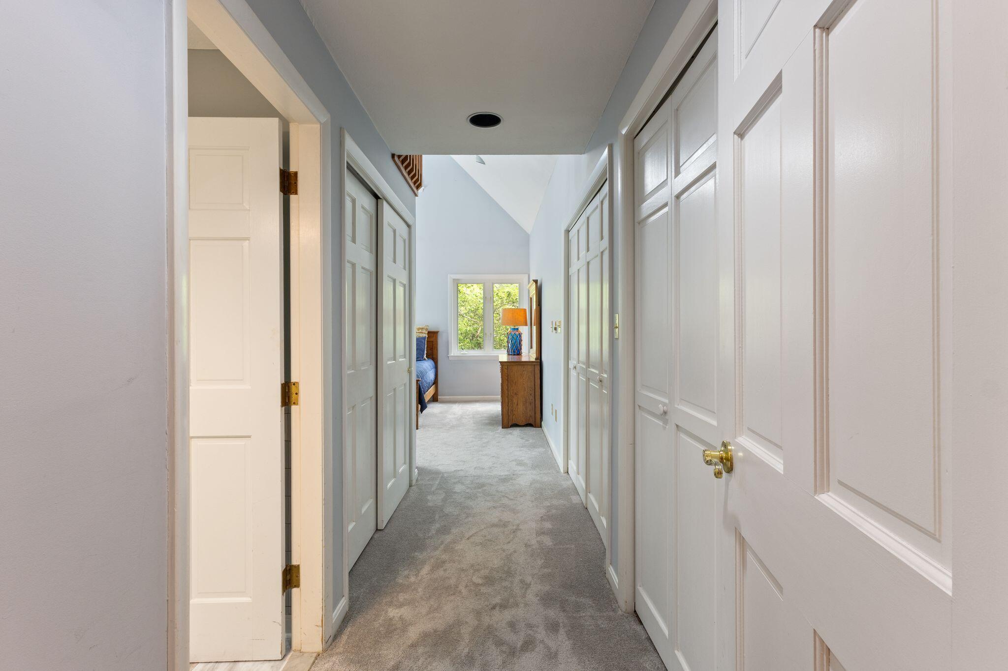 21 Glenhaven Circle W