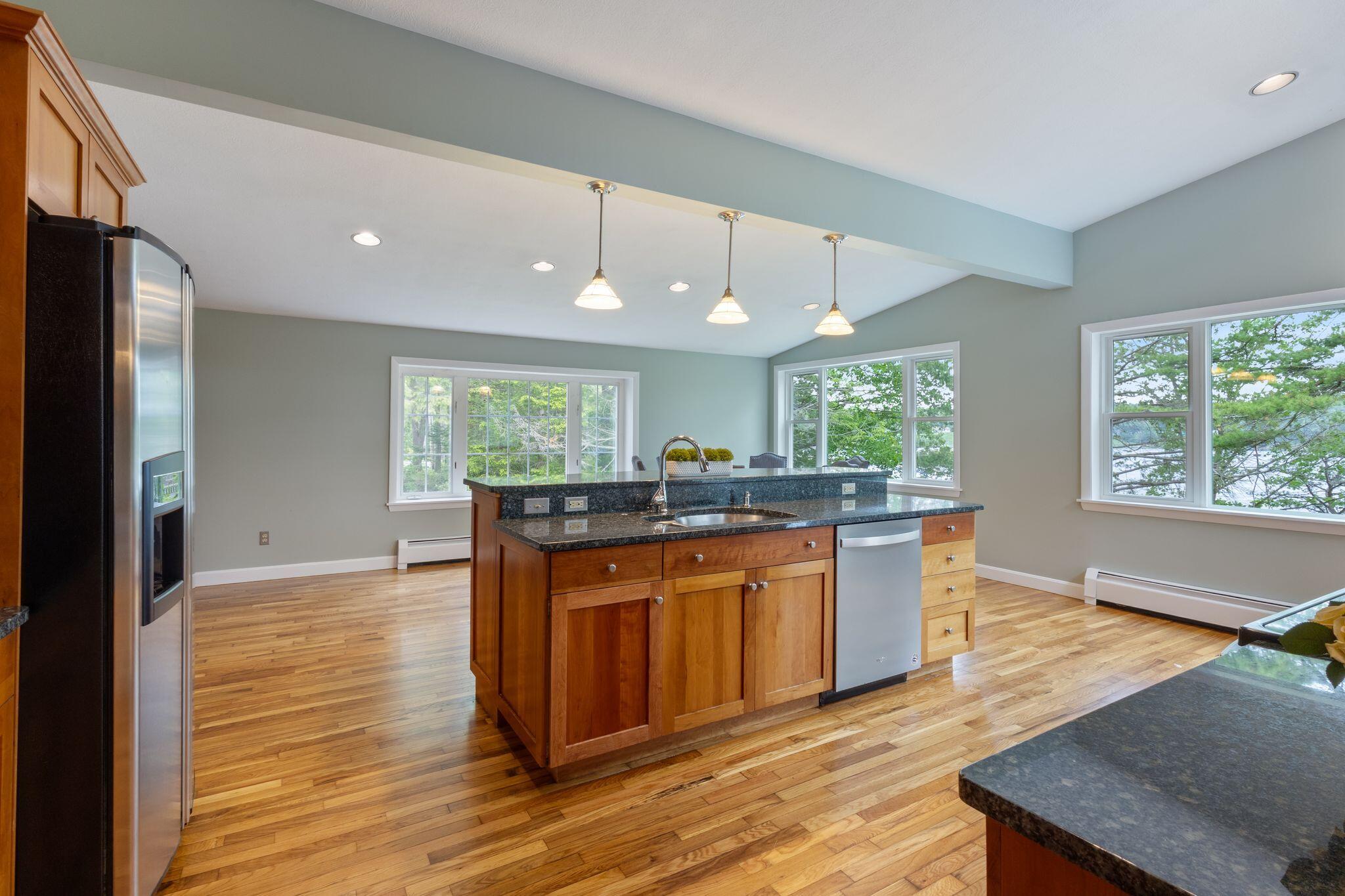 21 Glenhaven Circle W