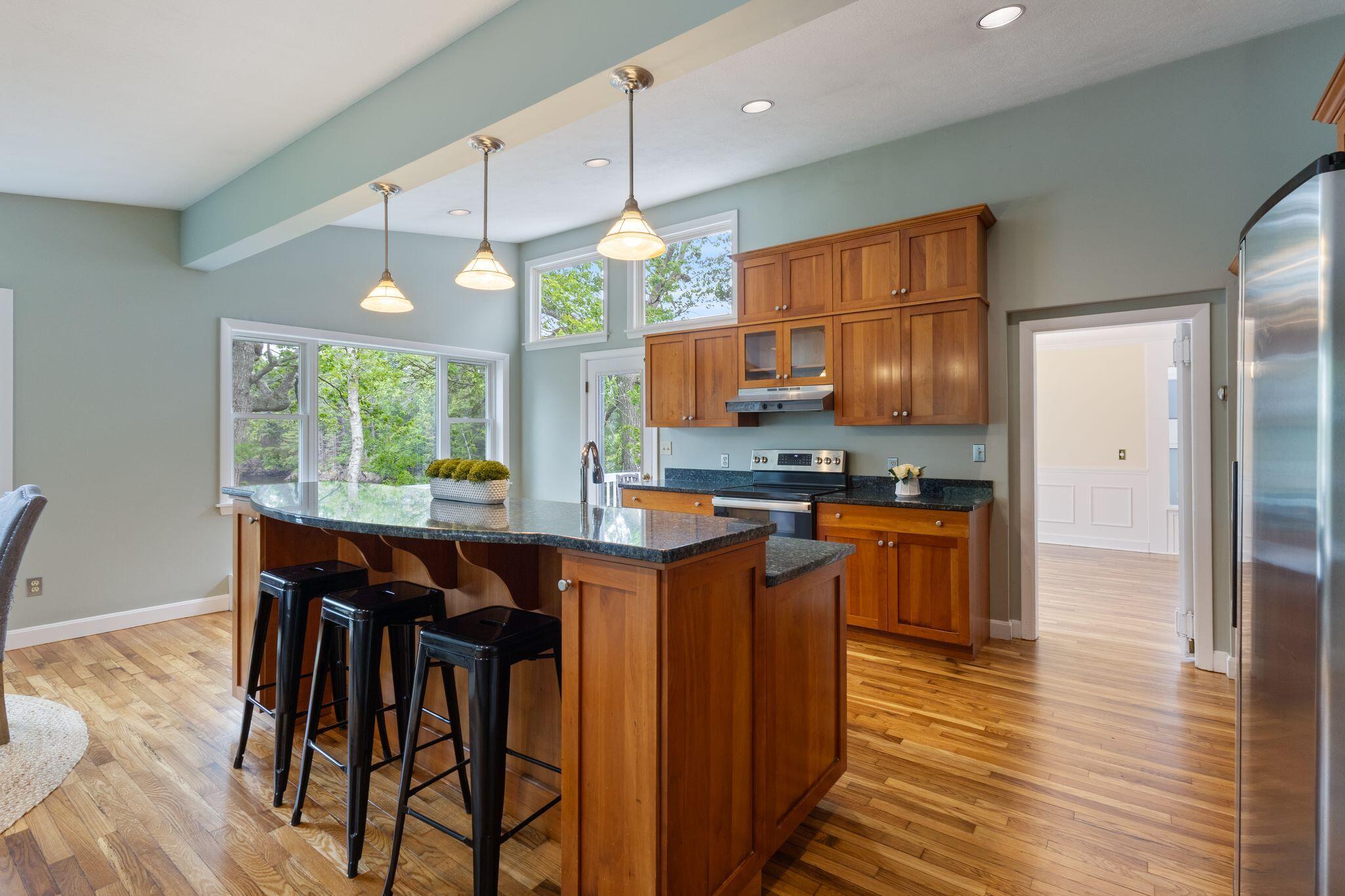 21 Glenhaven Circle W