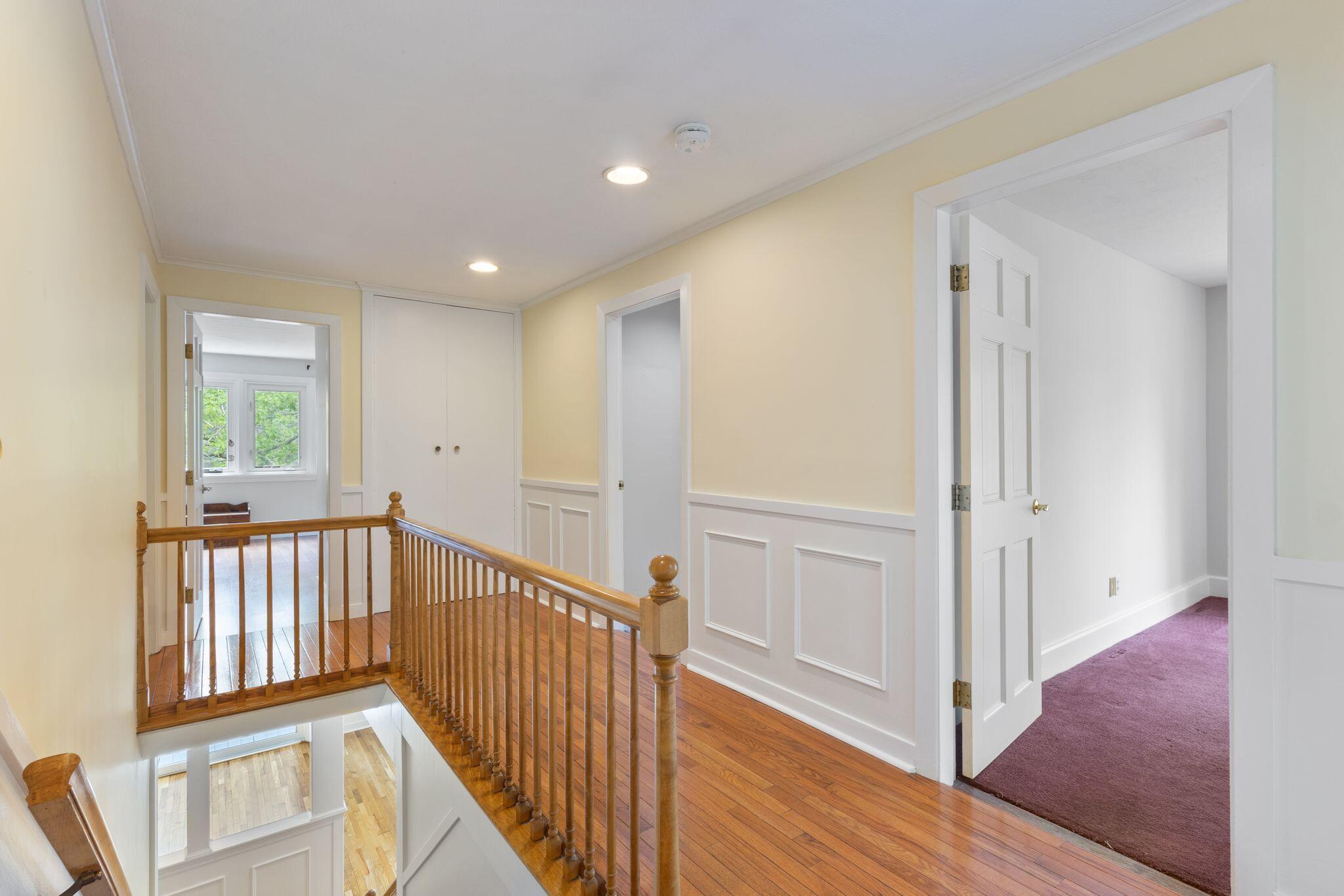21 Glenhaven Circle W