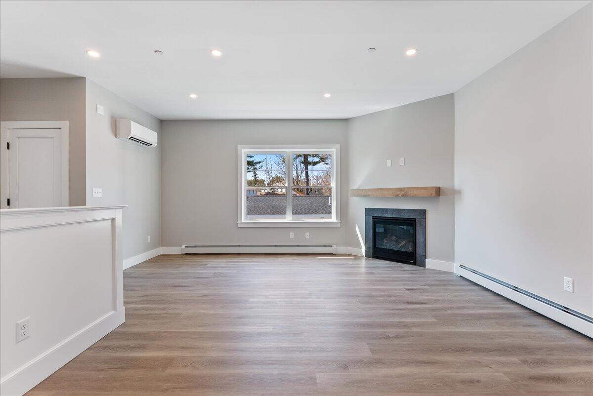 50 Ocean Park Road, 102