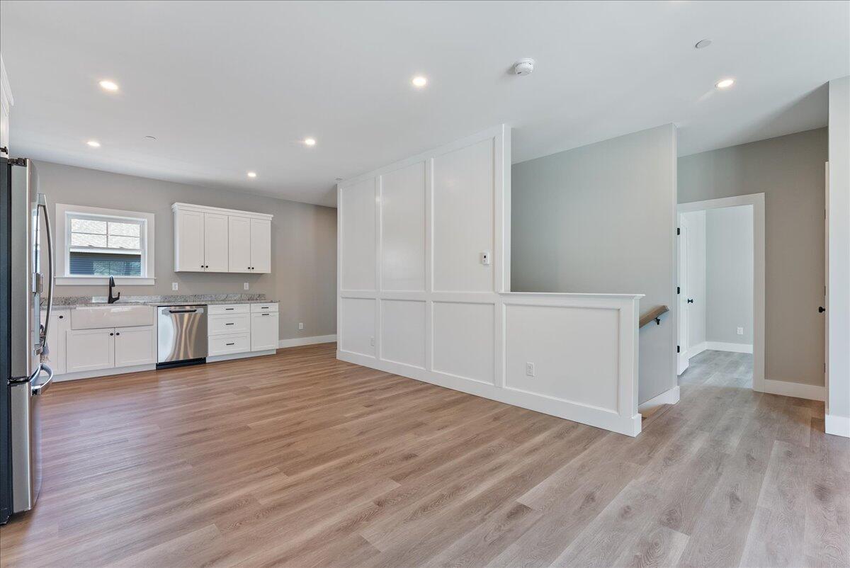50 Ocean Park Road, 102