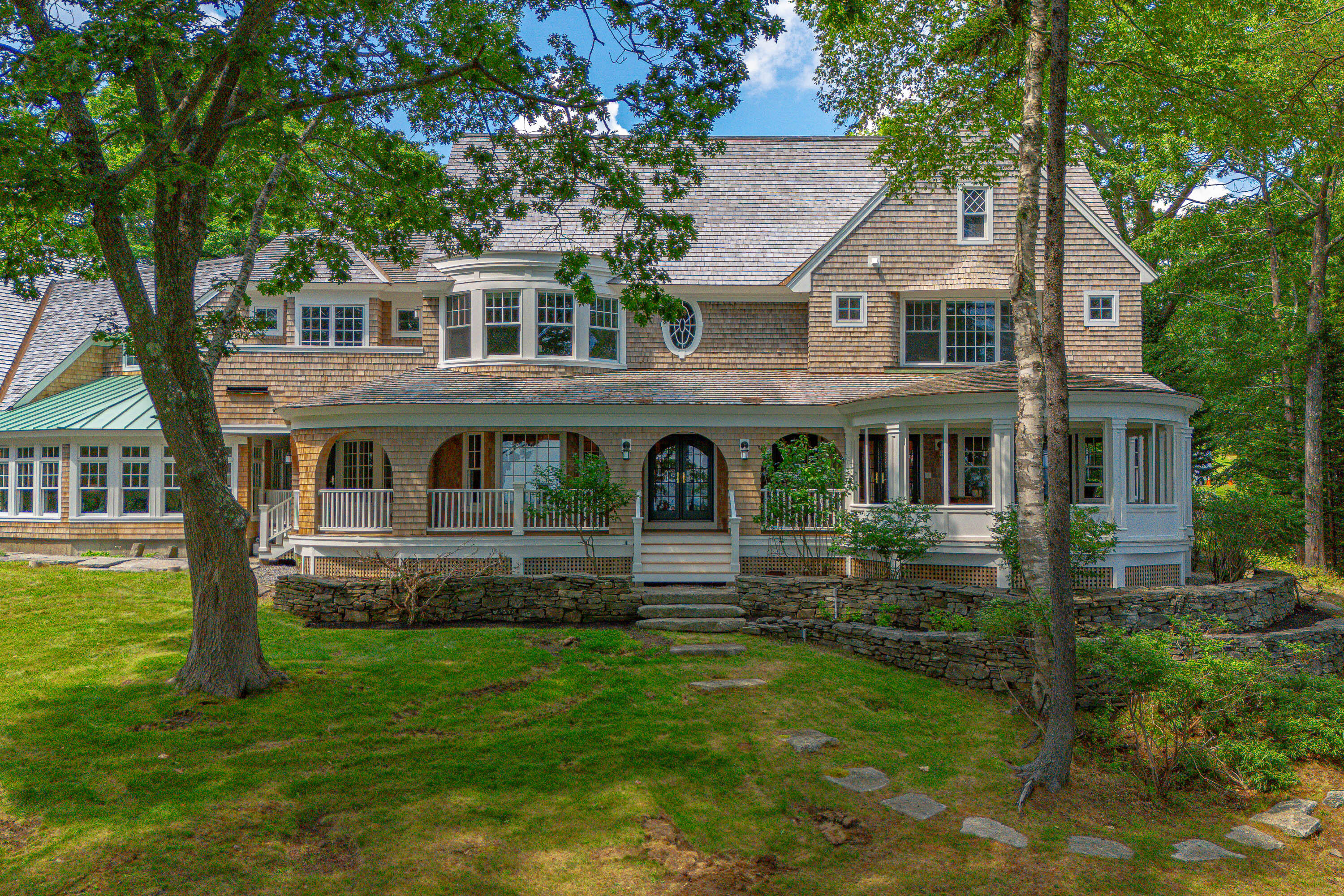 184 Spruce Point Road