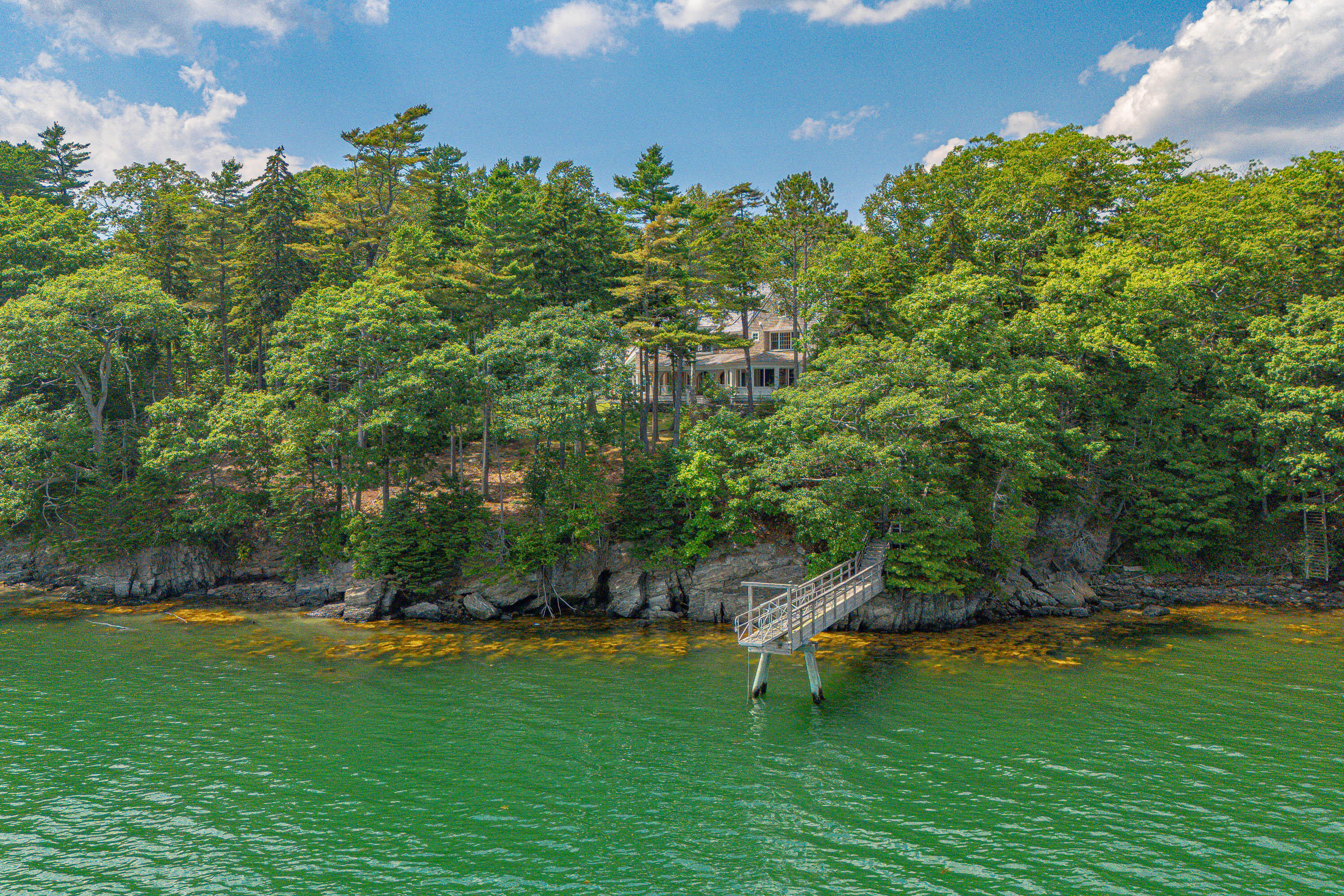 184 Spruce Point Road