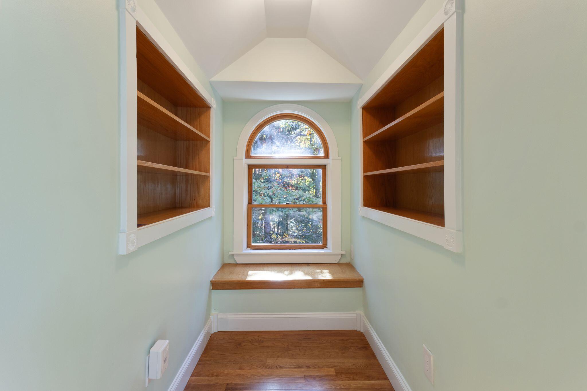 31 Old Blue Point Road, Scarborough