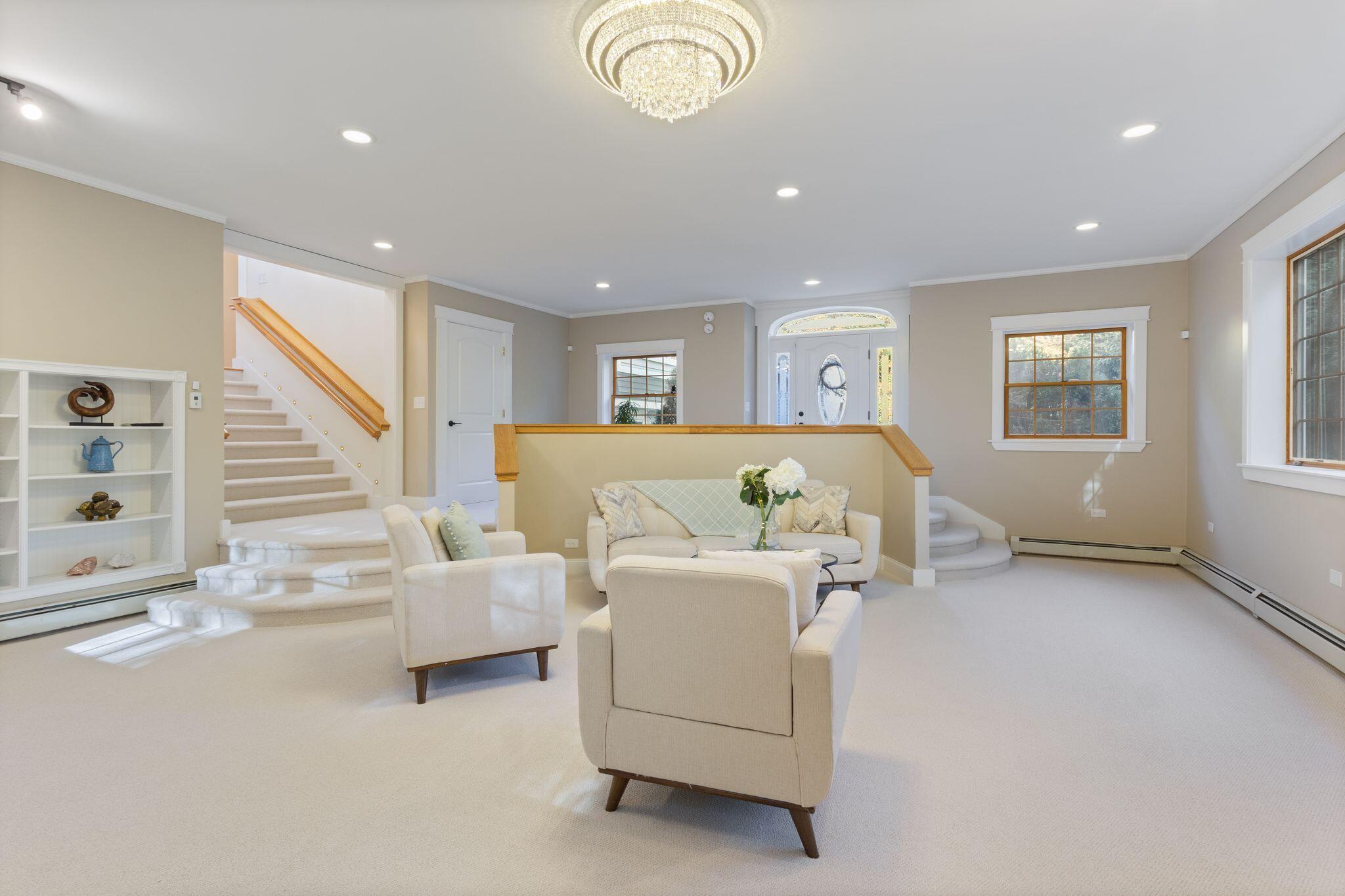 31 Old Blue Point Road, Scarborough